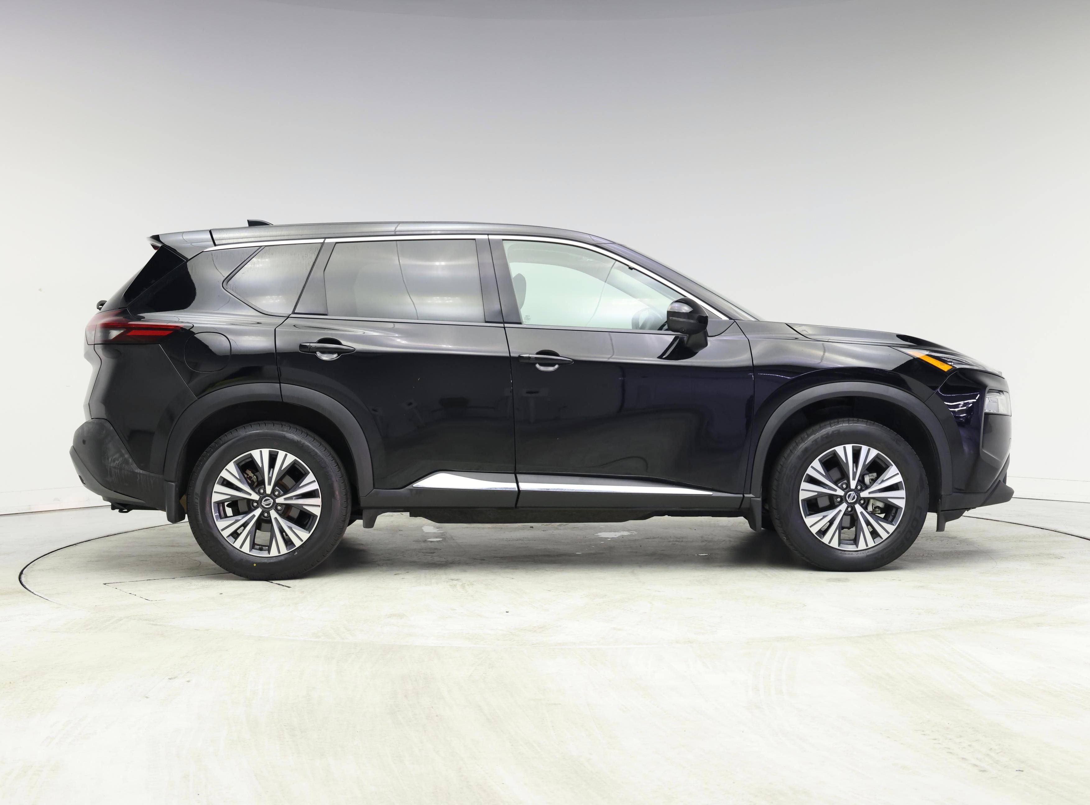 Thumbnail: 2021 Nissan Rogue - 7