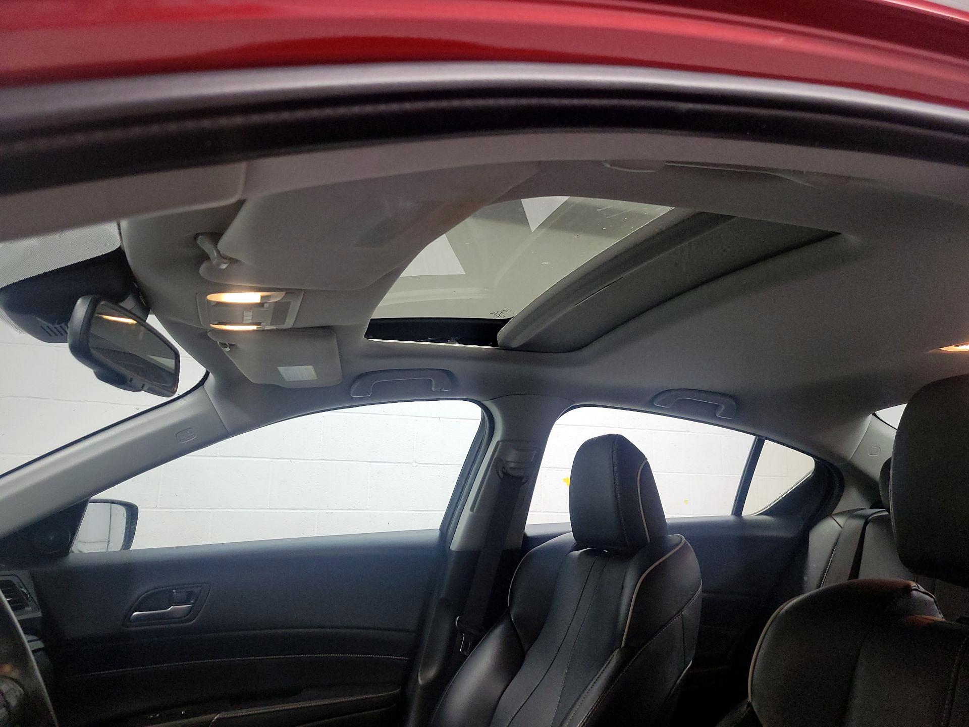 Thumbnail: 2019 Acura ILX - 18