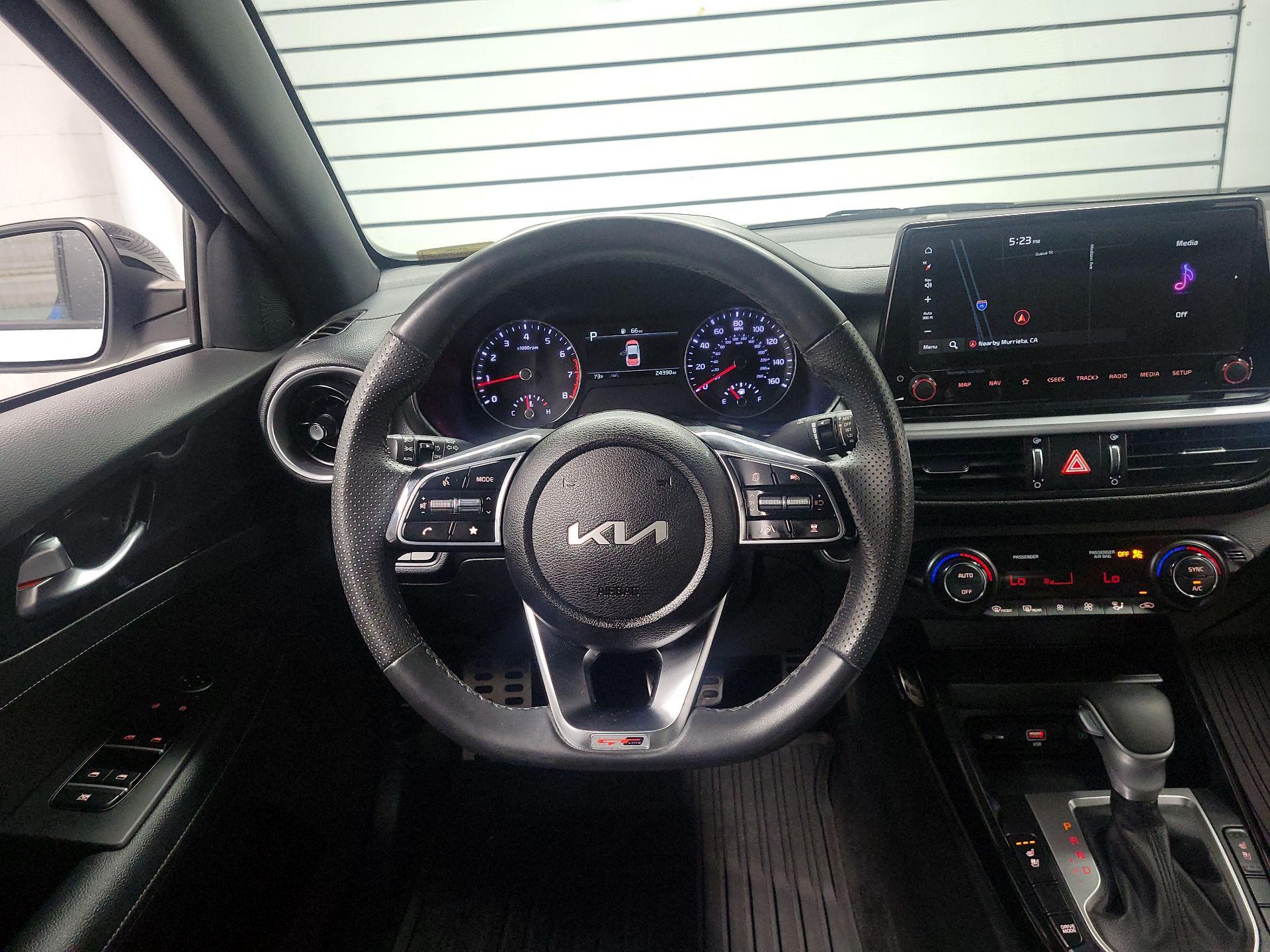 Thumbnail: 2023 Kia Forte - 10