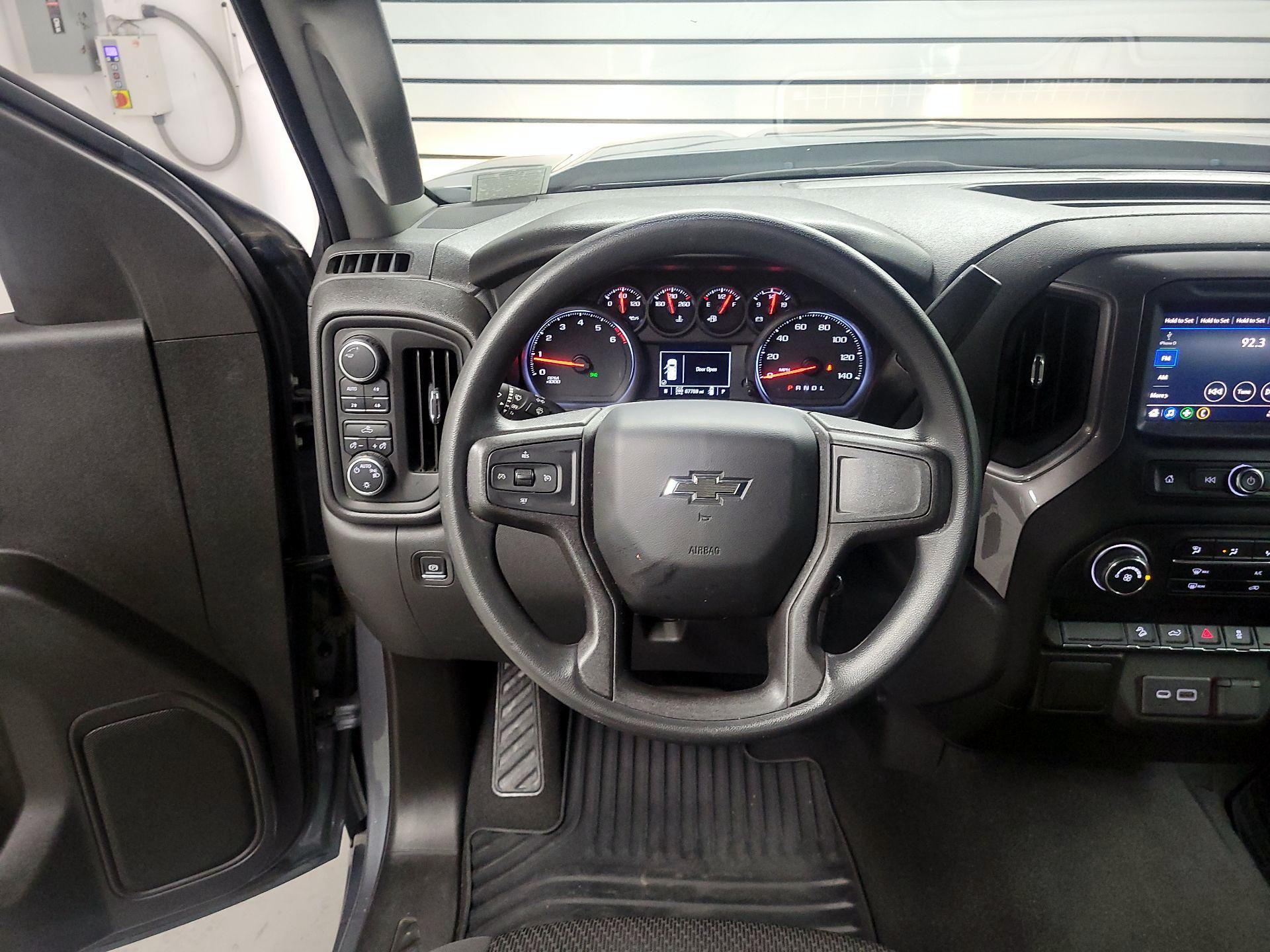 Thumbnail: 2021 Chevrolet Silverado 1500 - 10