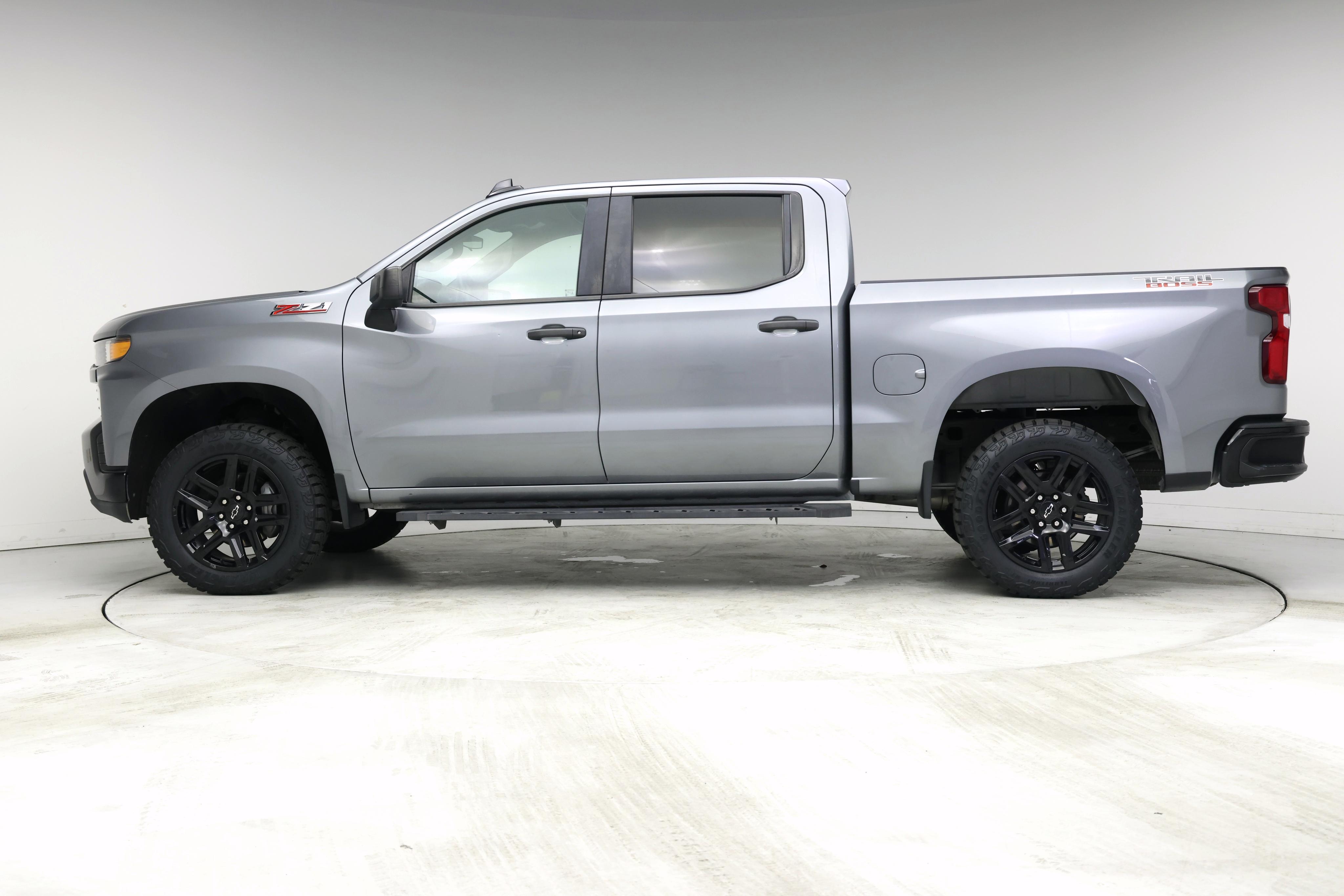 Thumbnail: 2021 Chevrolet Silverado 1500 - 3