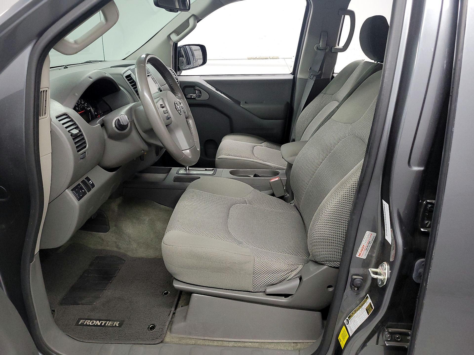 Thumbnail: 2017 Nissan Frontier - 11