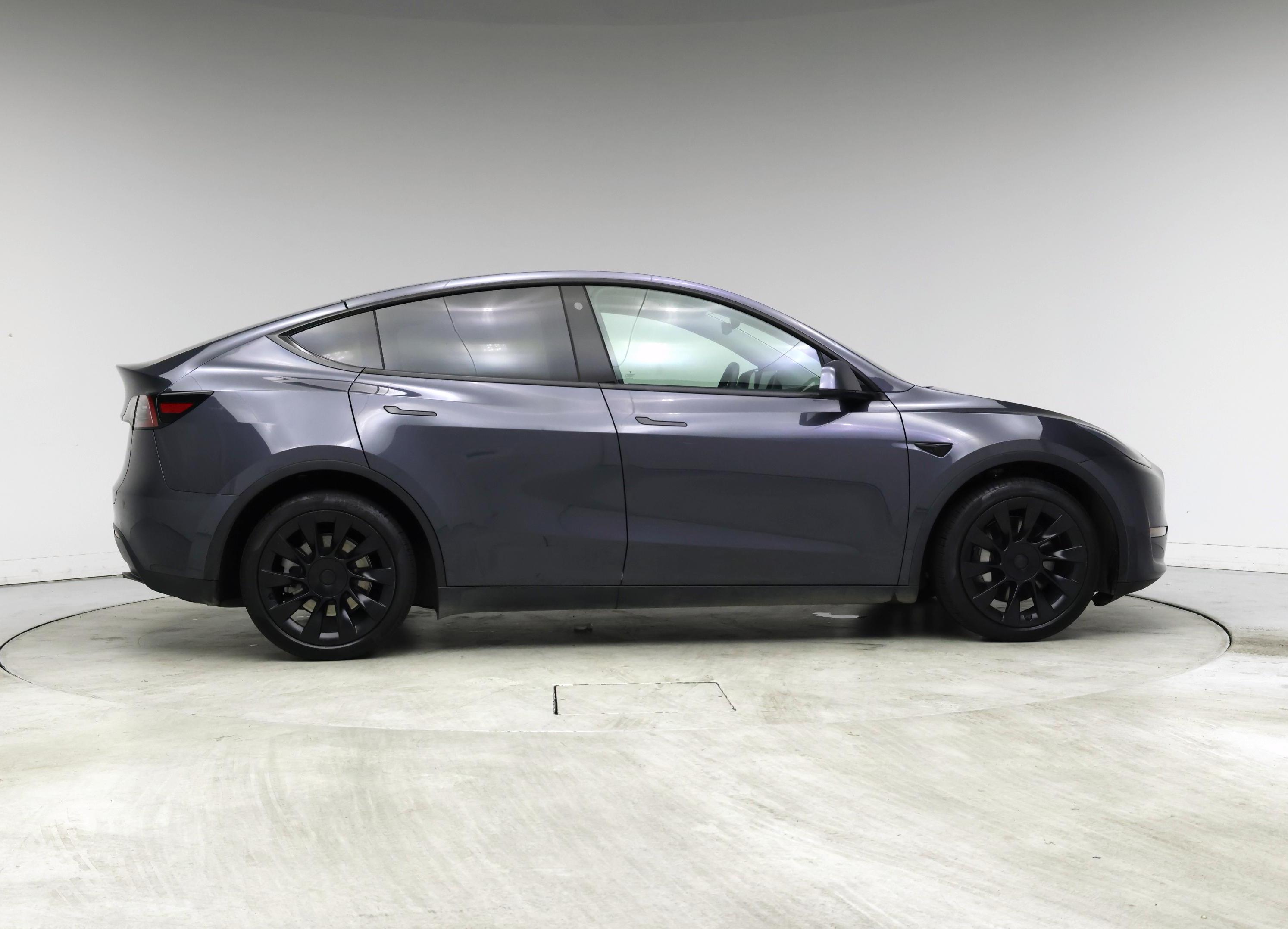 Thumbnail: 2021 Tesla Model Y - 7