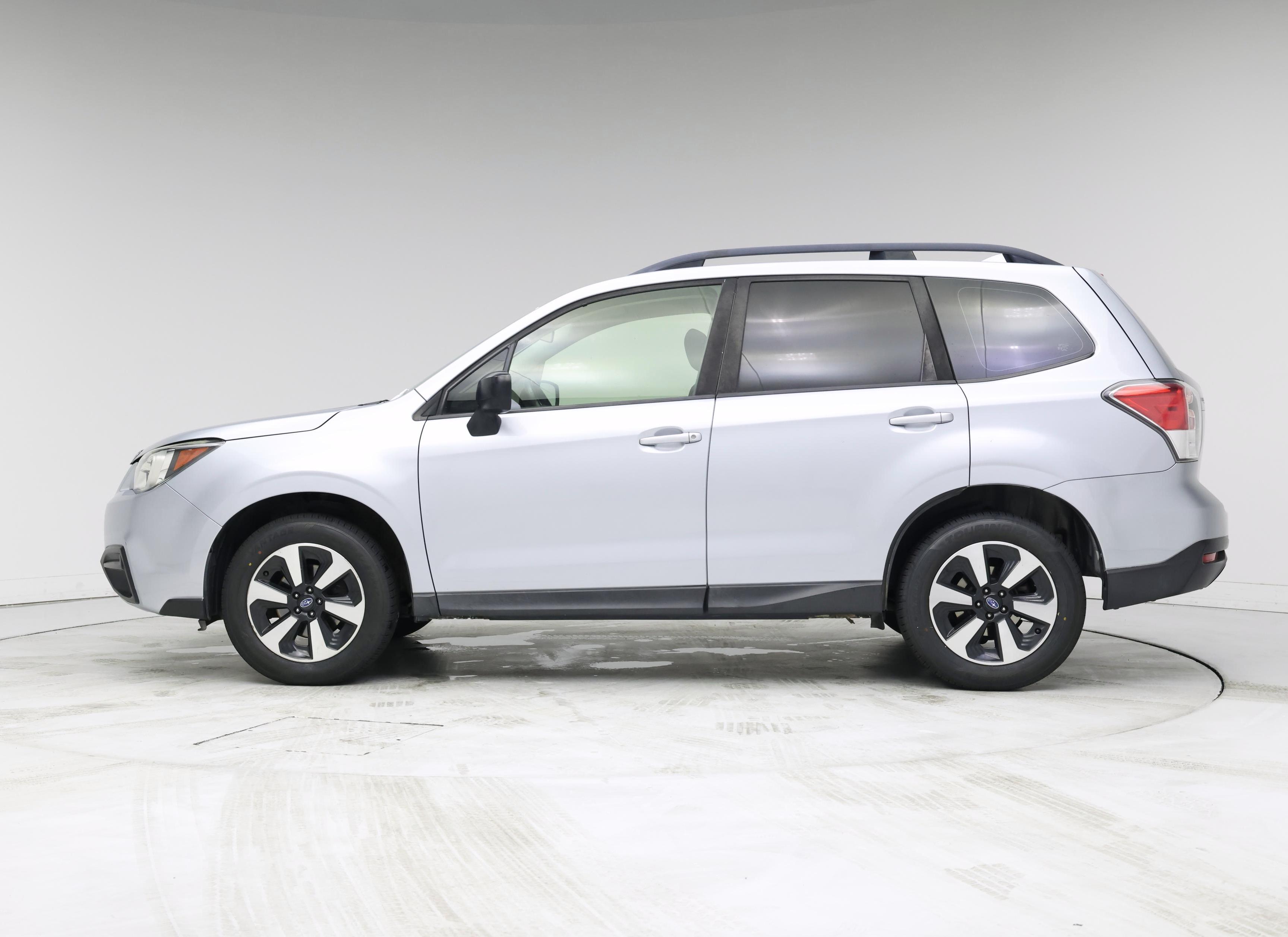 Thumbnail: 2017 Subaru Forester - 3