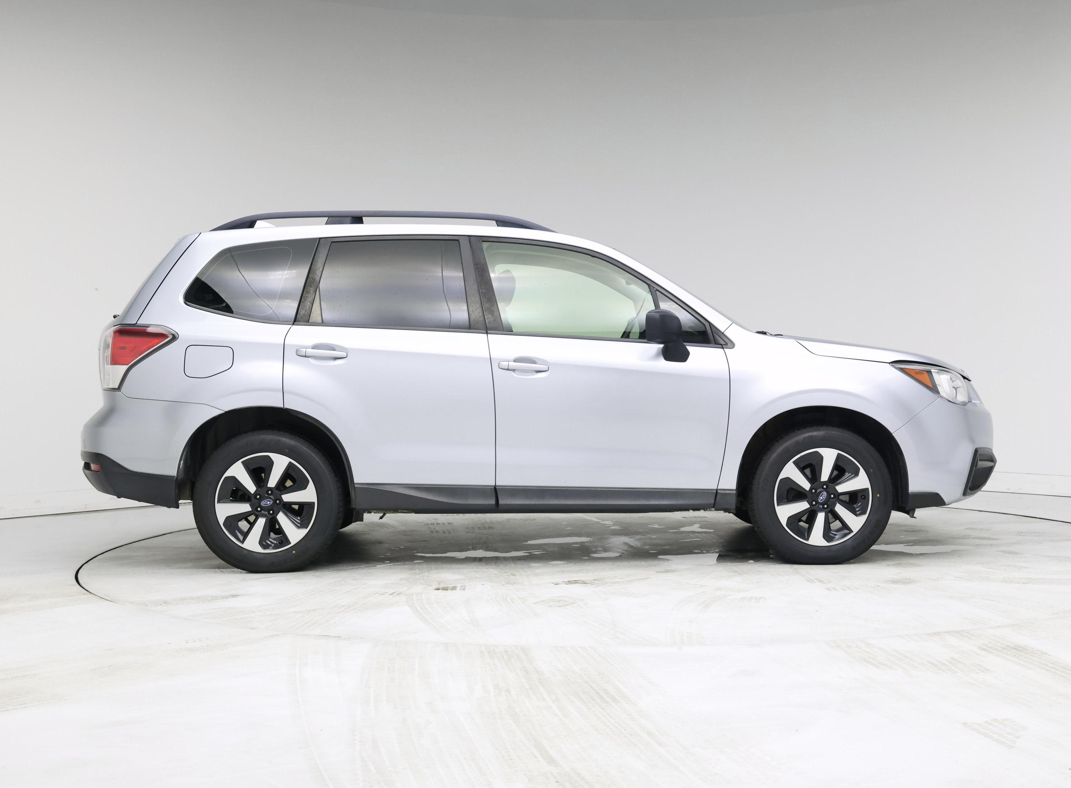 Thumbnail: 2017 Subaru Forester - 7
