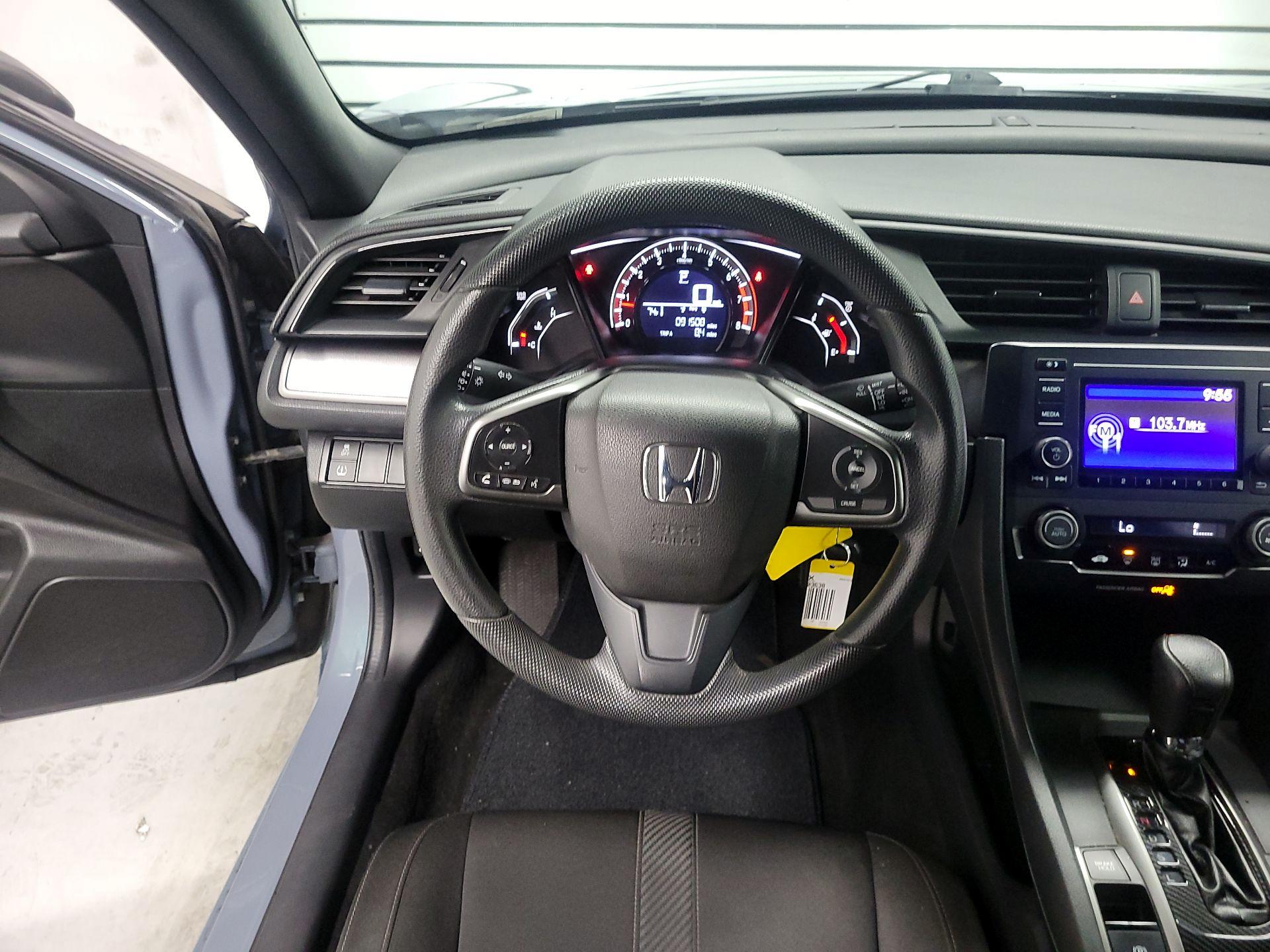 Thumbnail: 2018 Honda Civic - 10