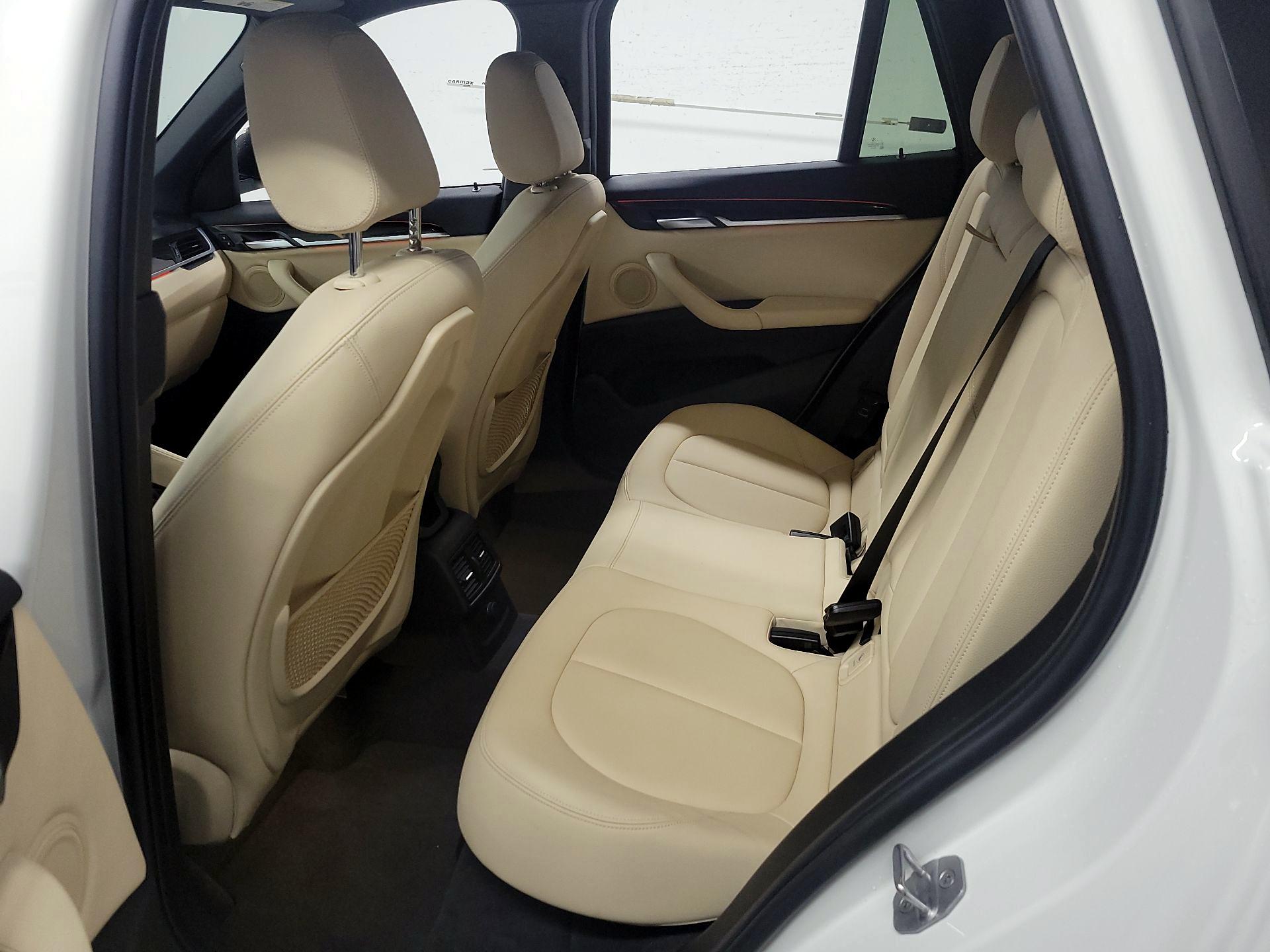 Thumbnail: 2017 BMW X1 - 17