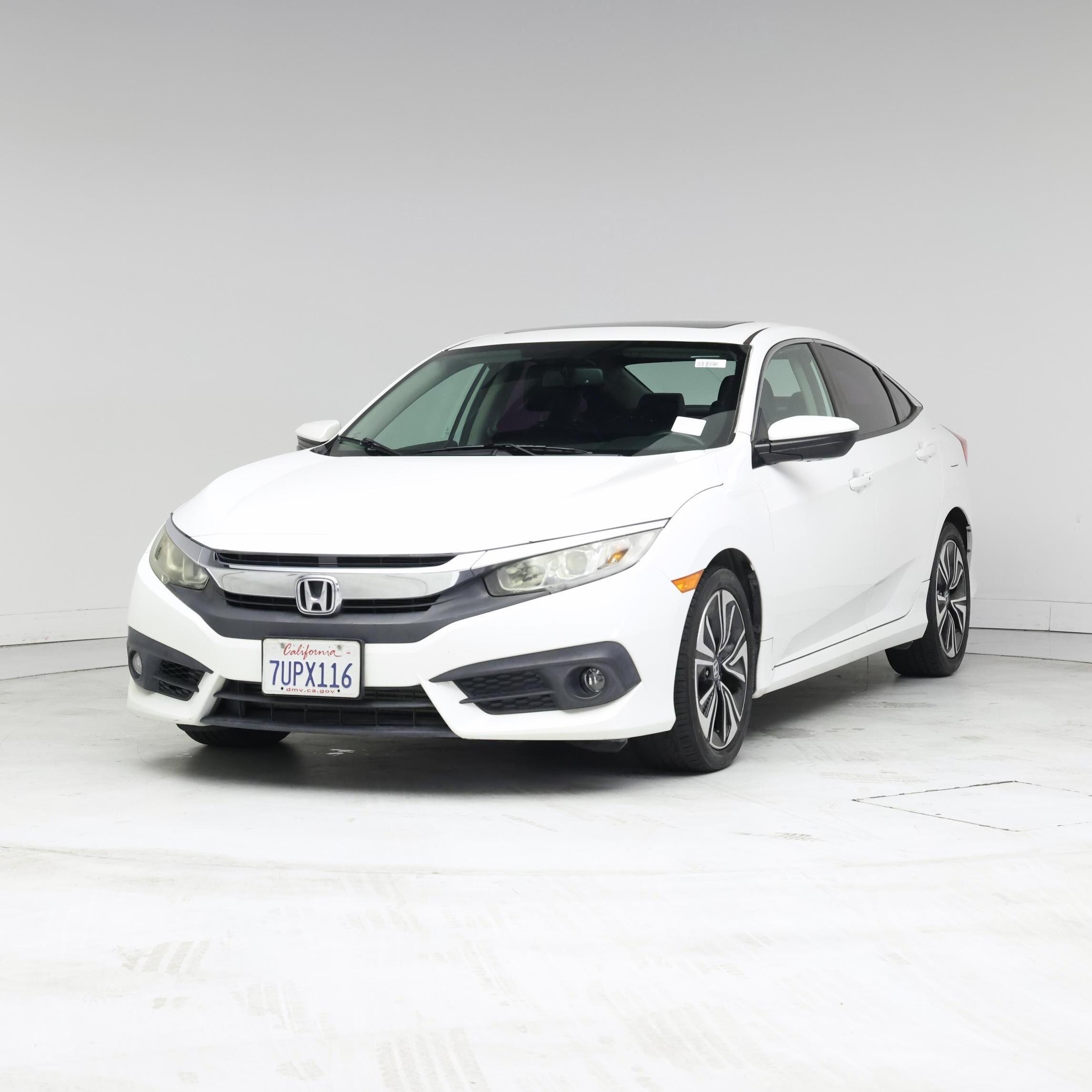 Thumbnail: 2016 Honda Civic - 4