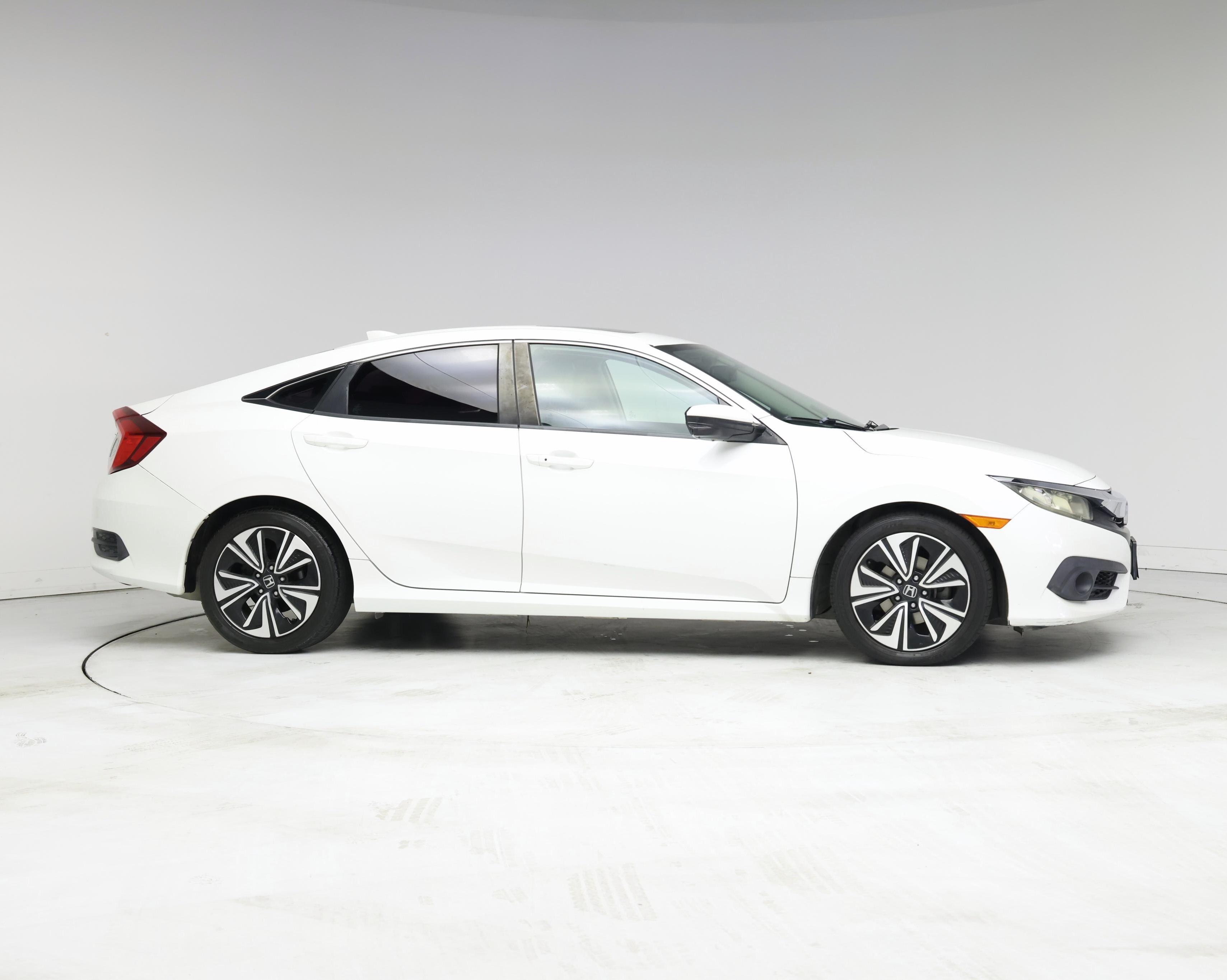 Thumbnail: 2016 Honda Civic - 7