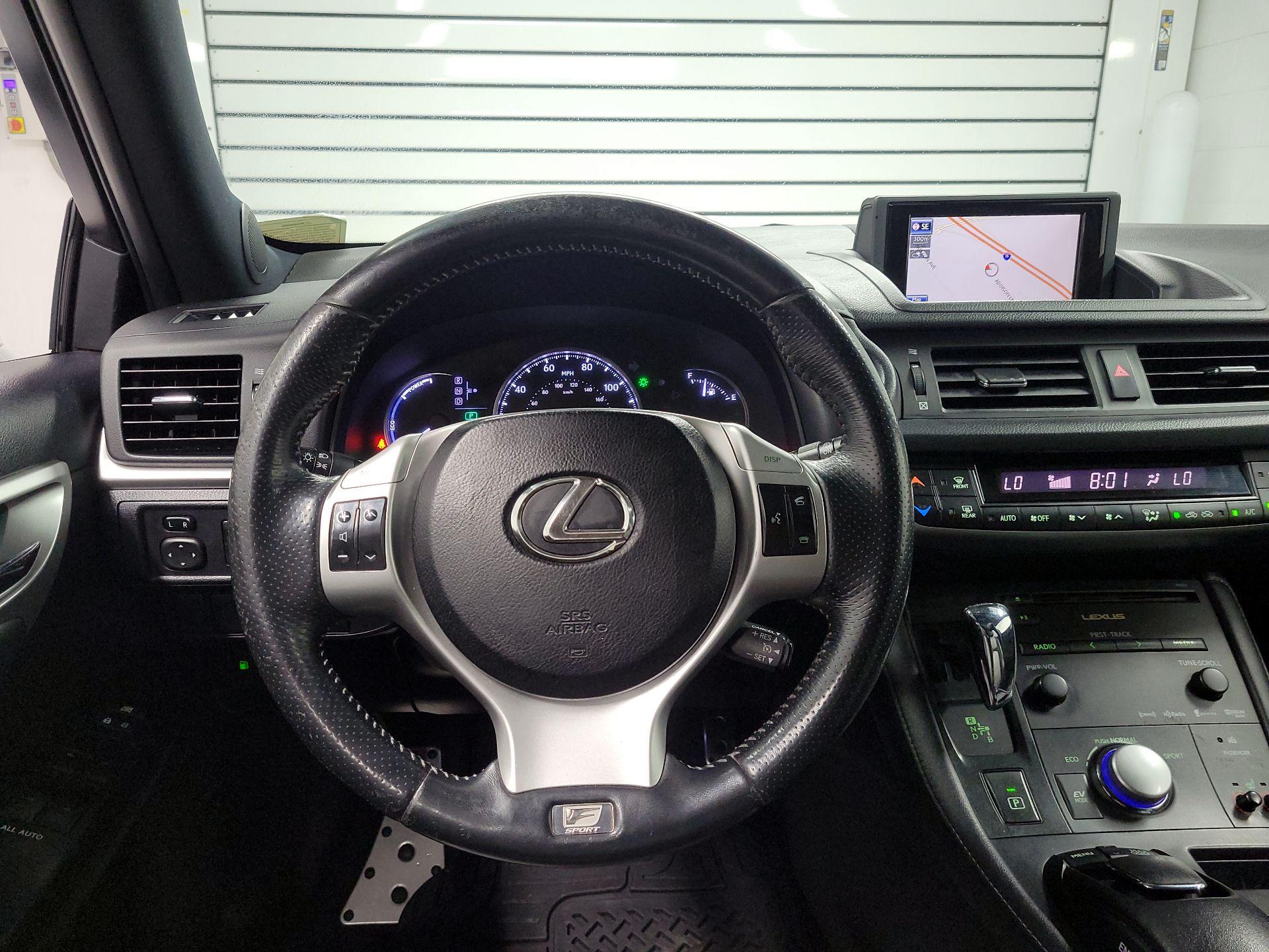 Thumbnail: 2013 Lexus CT - 10