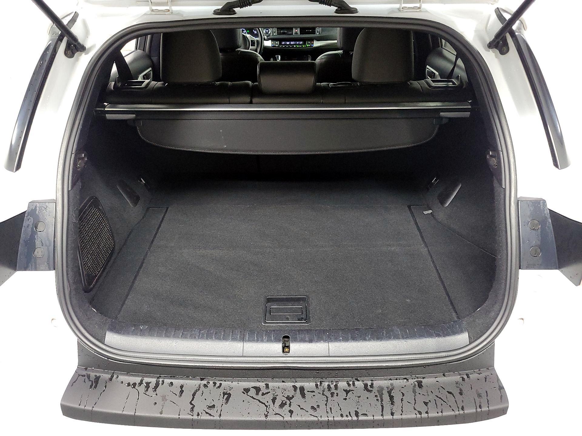 Thumbnail: 2013 Lexus CT - 20