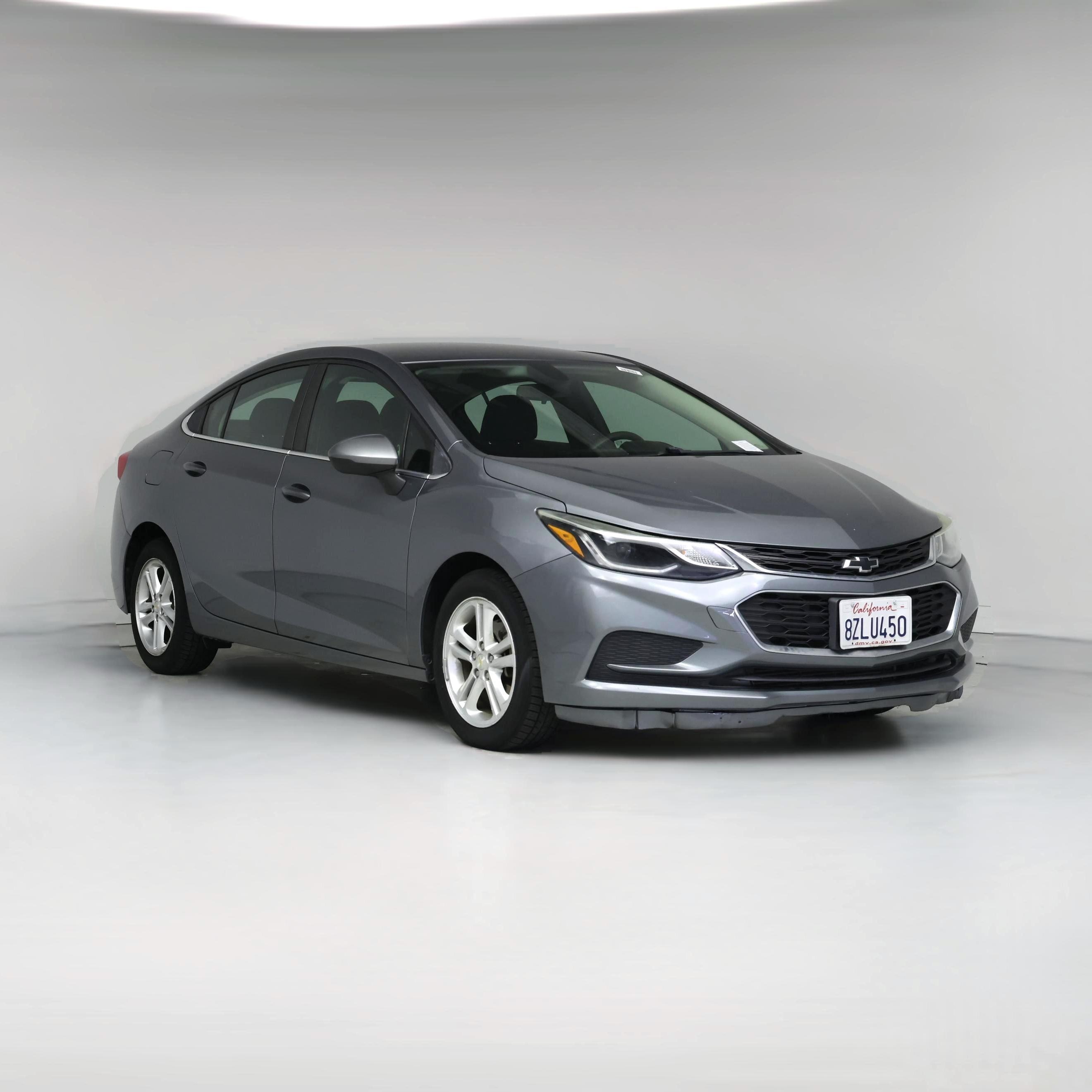 Thumbnail: 2018 Chevrolet Cruze - 1