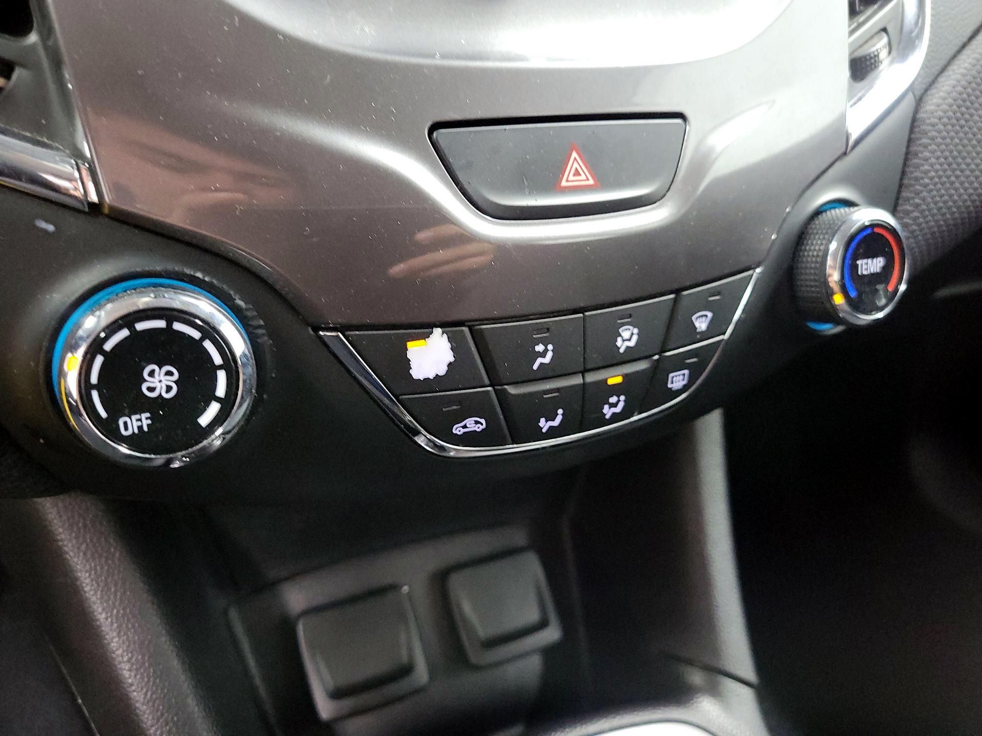 Thumbnail: 2018 Chevrolet Cruze - 14