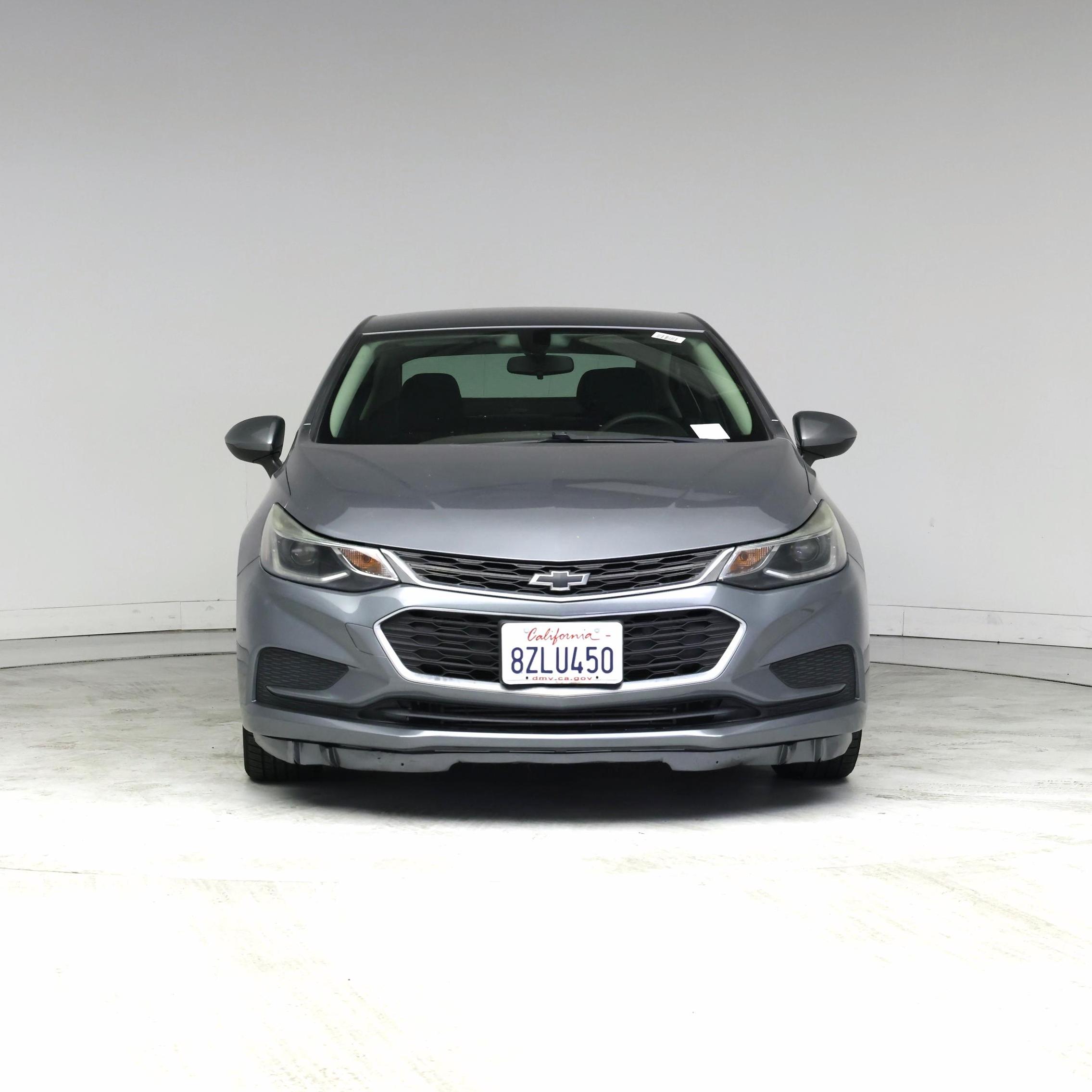 Thumbnail: 2018 Chevrolet Cruze - 5