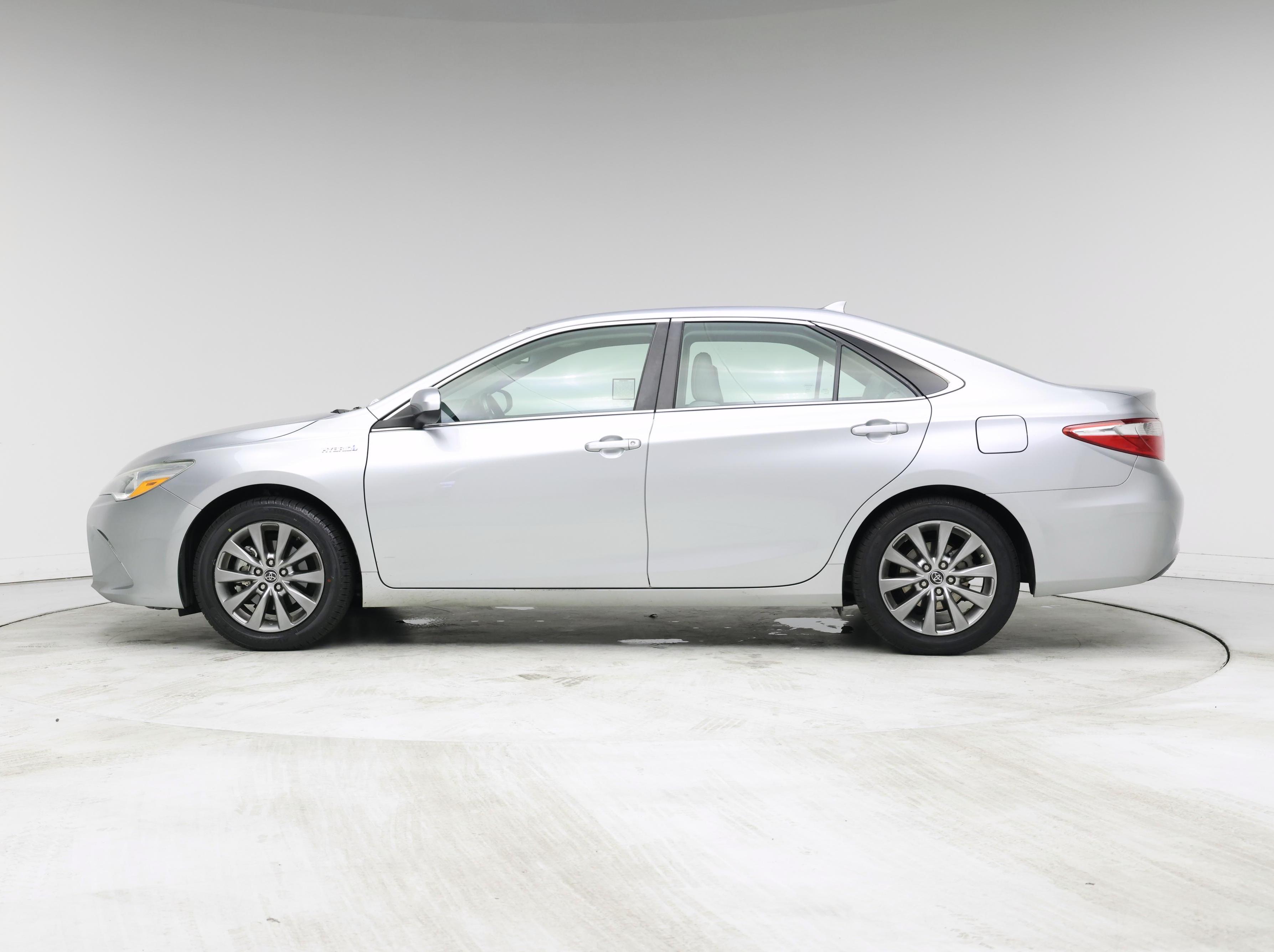 Thumbnail: 2015 Toyota Camry - 3