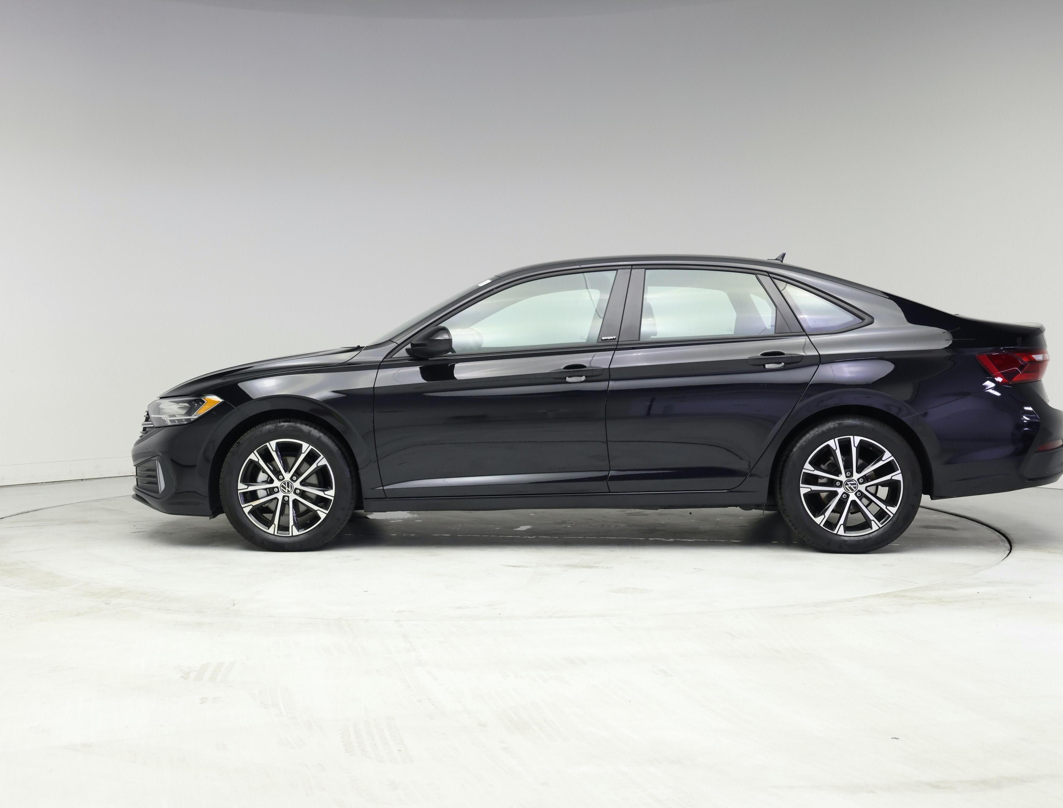 Thumbnail: 2024 Volkswagen Jetta - 3