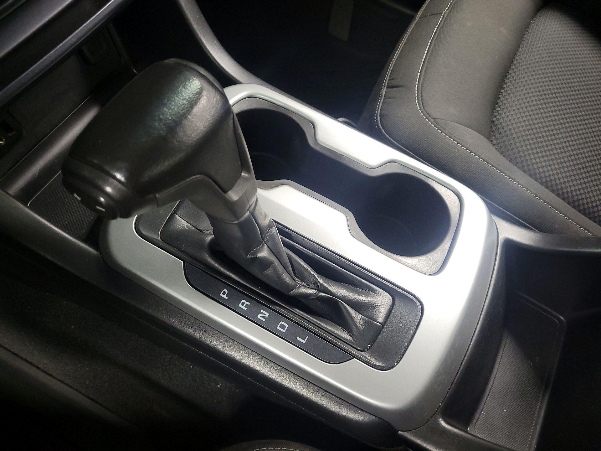 Thumbnail: 2019 Chevrolet Colorado - 17