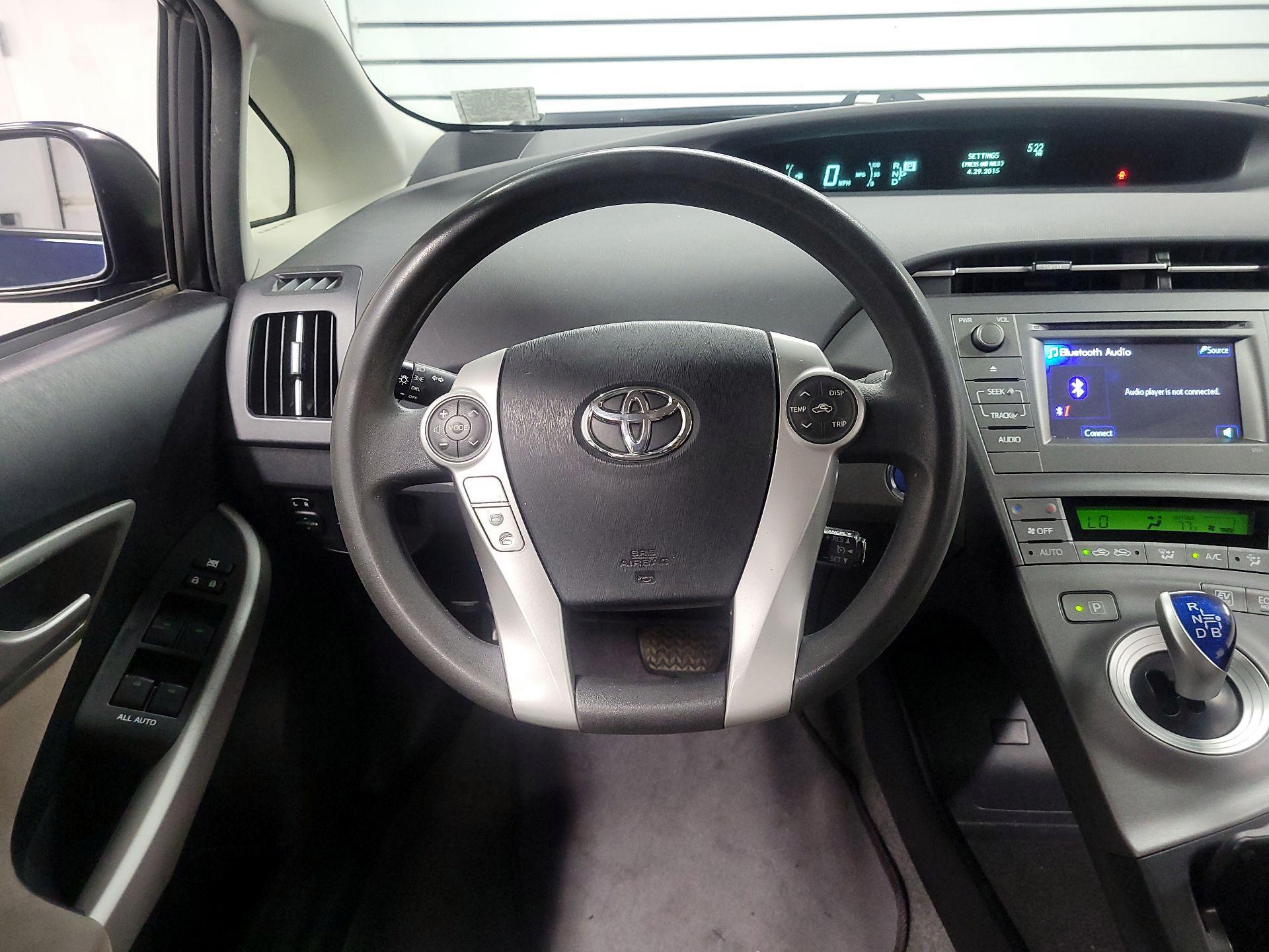 Thumbnail: 2014 Toyota Prius - 10