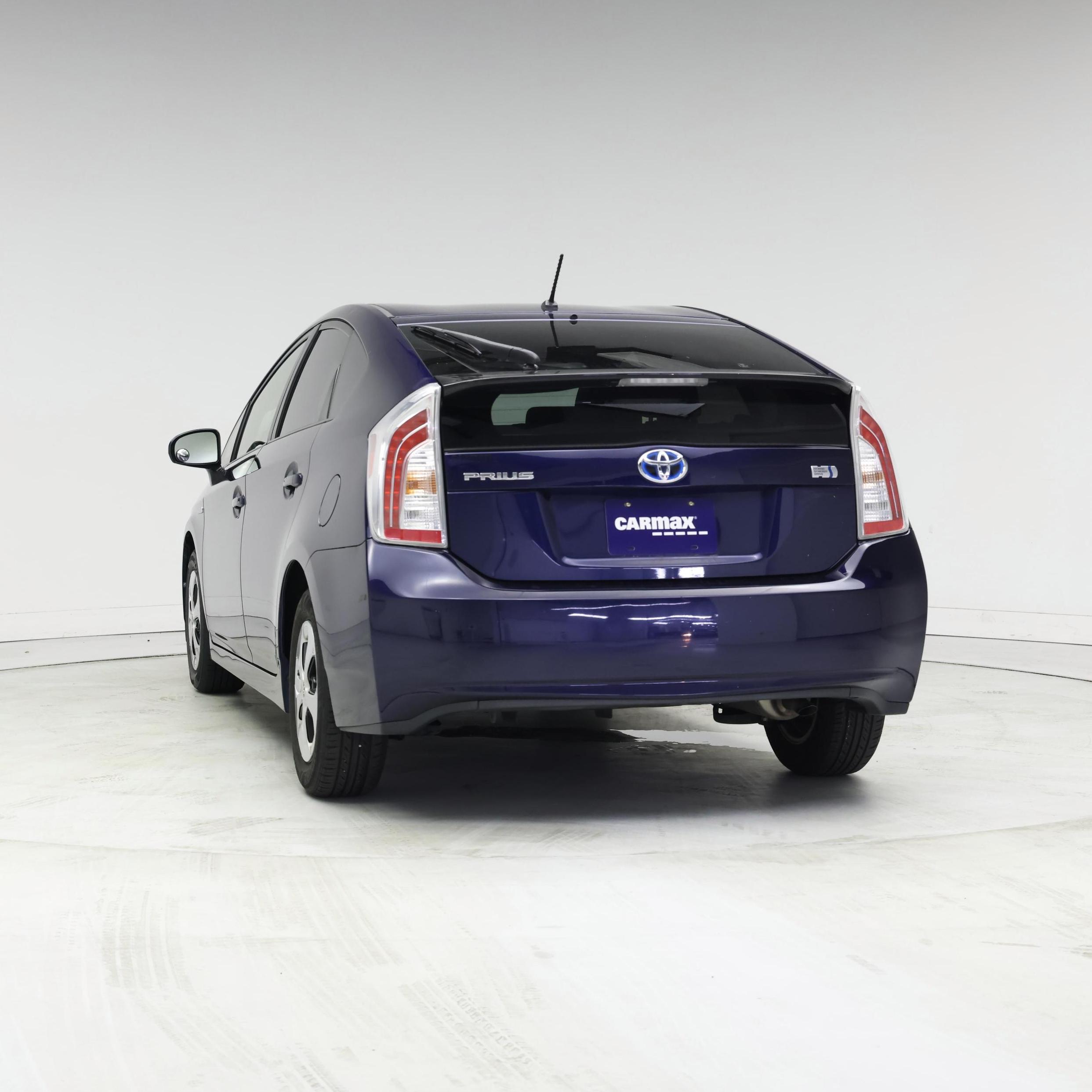 Thumbnail: 2014 Toyota Prius - 6
