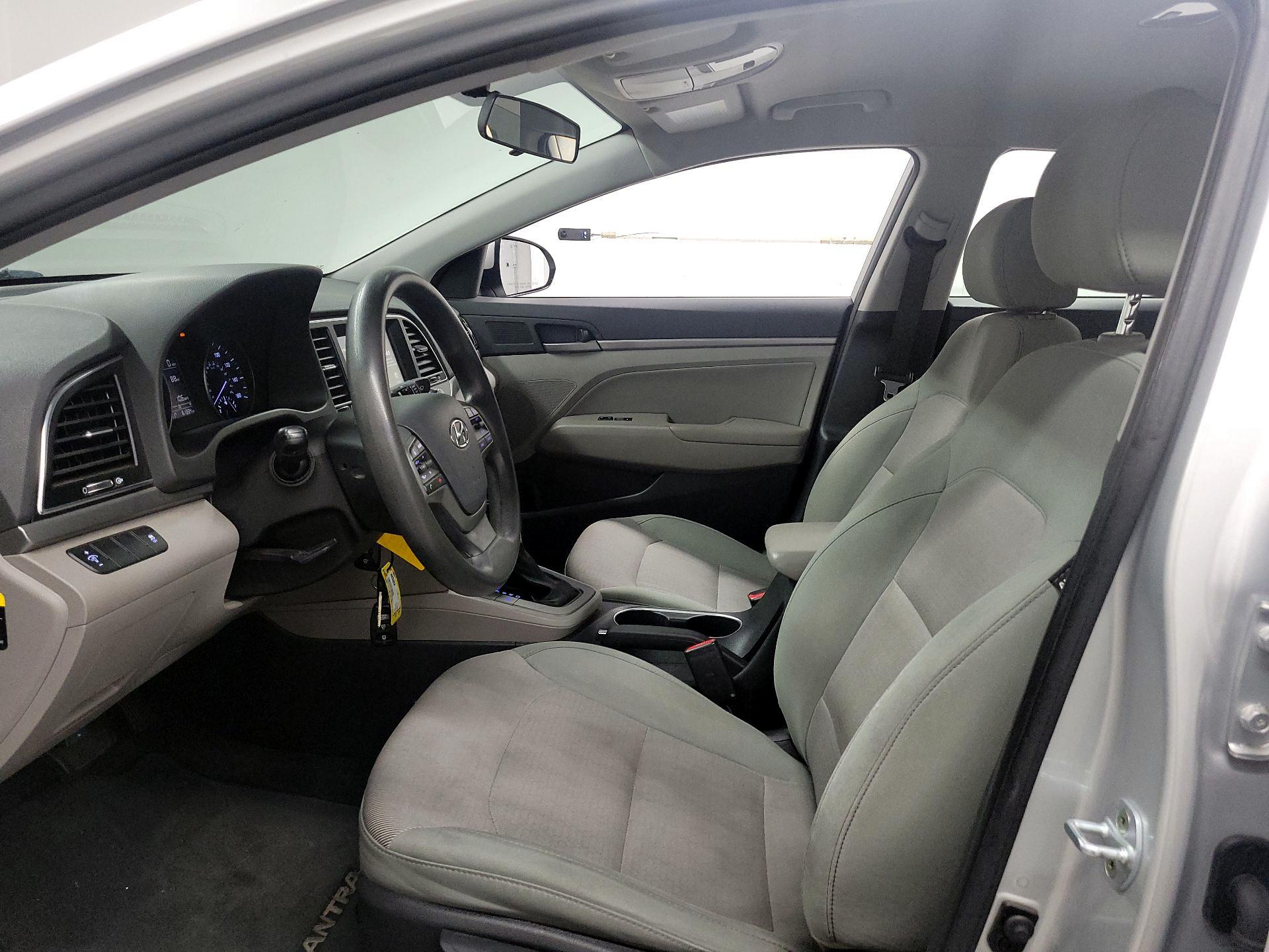 Thumbnail: 2017 Hyundai Elantra - 11