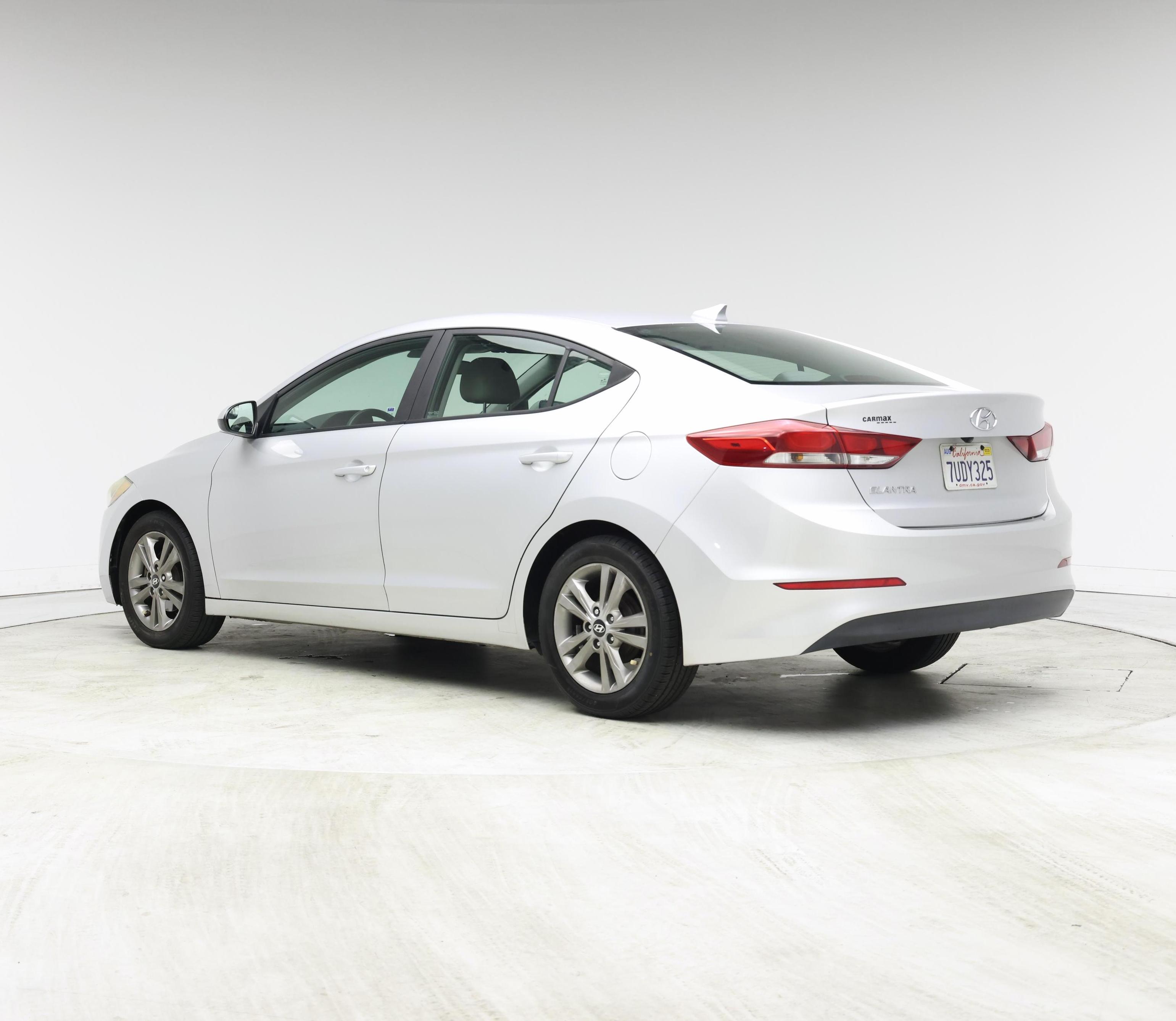 Thumbnail: 2017 Hyundai Elantra - 2