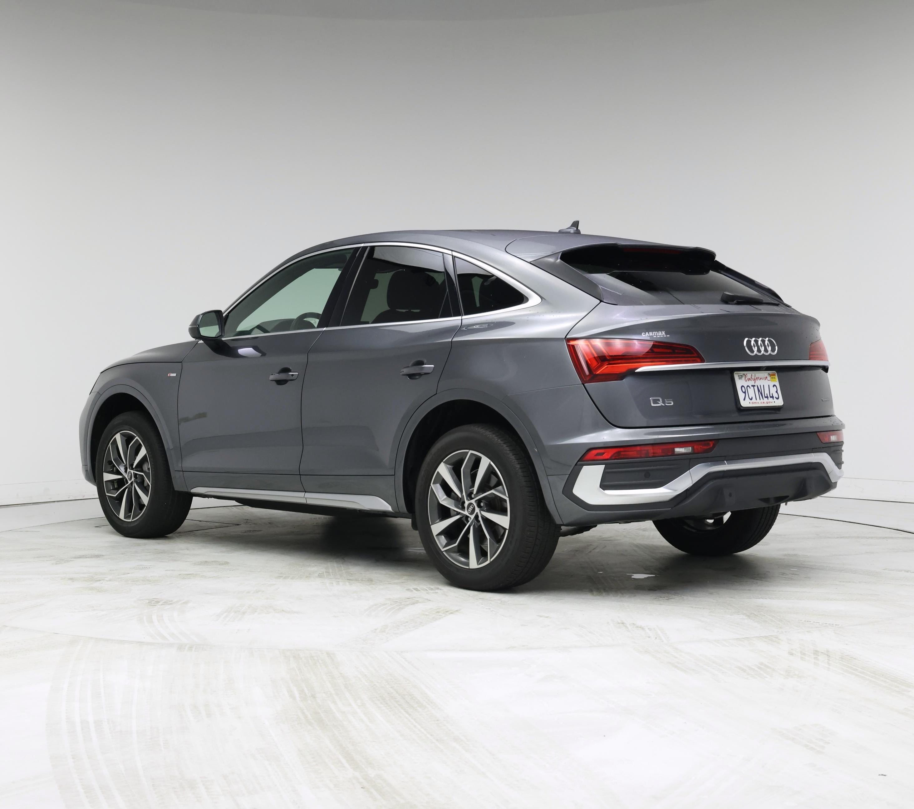 Thumbnail: 2022 Audi Q5 - 2