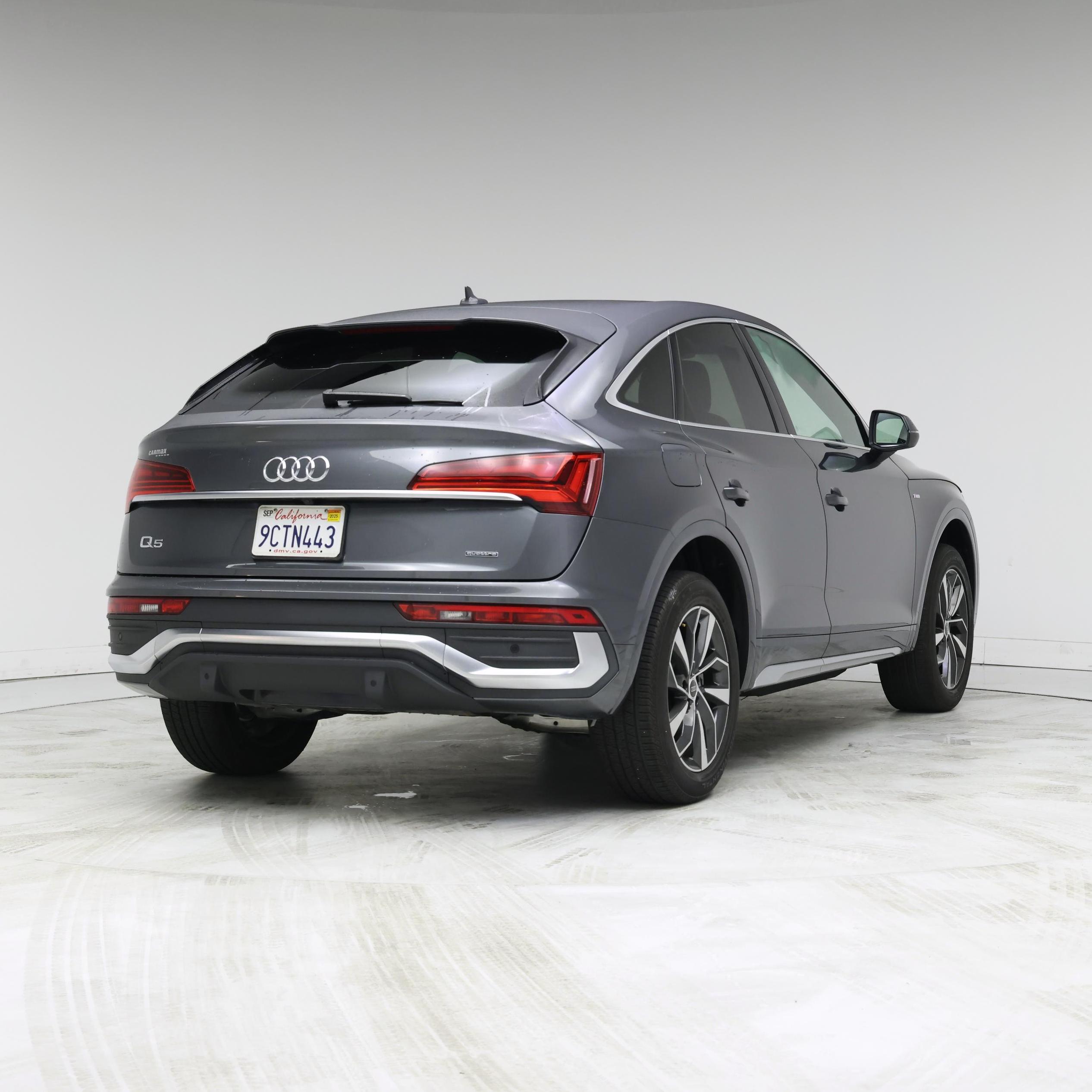 Thumbnail: 2022 Audi Q5 - 8