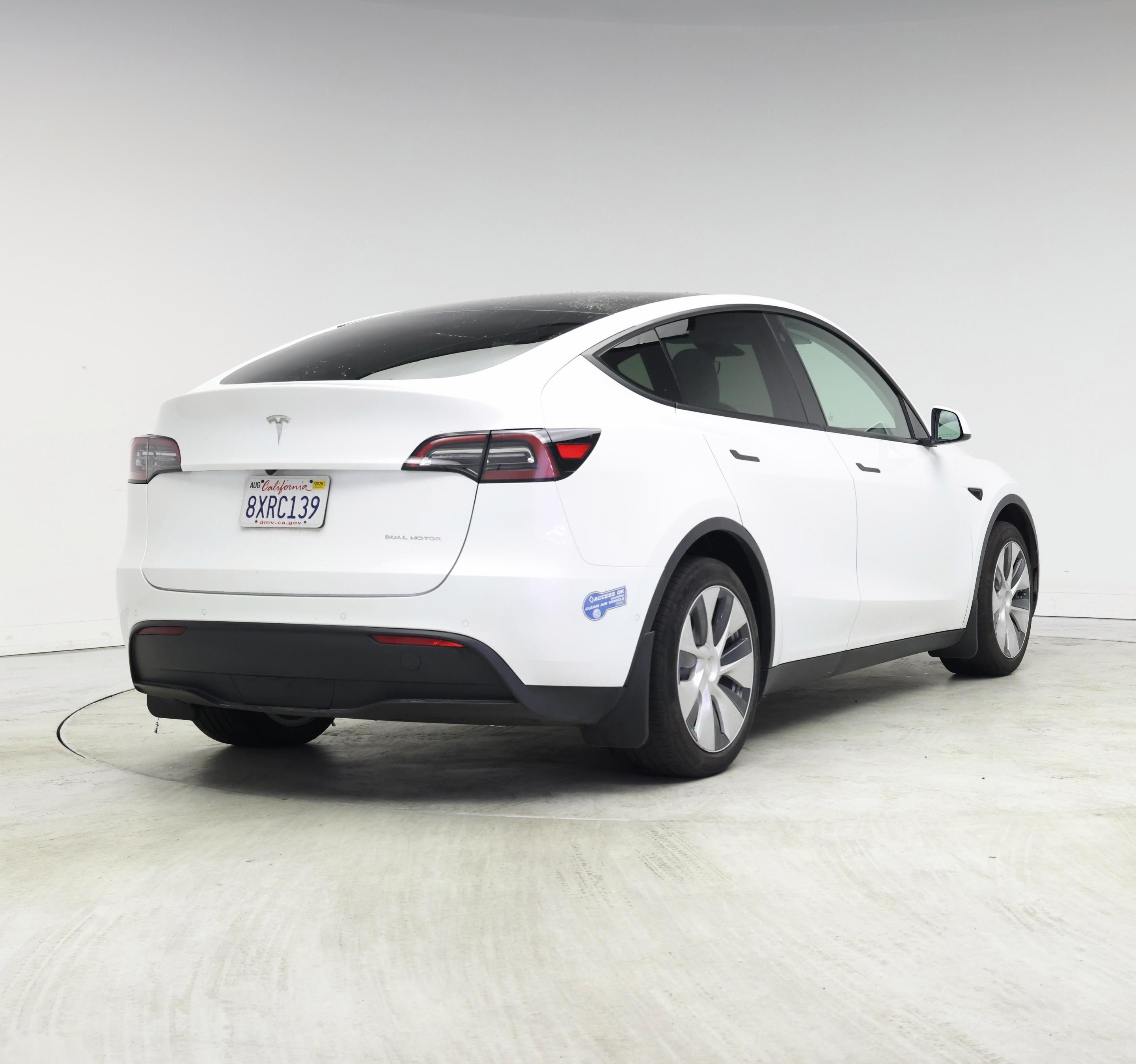 Thumbnail: 2021 Tesla Model Y - 8