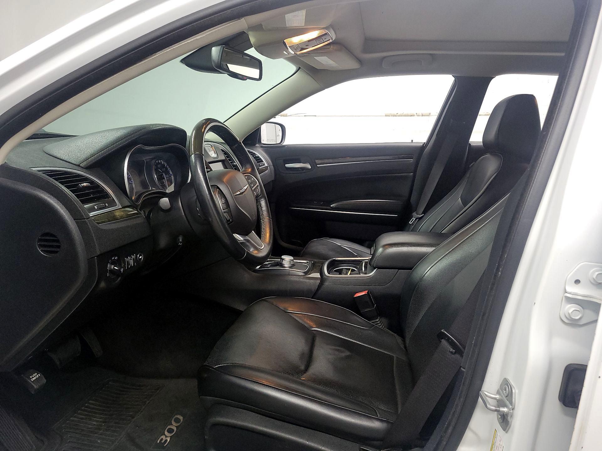 Thumbnail: 2015 Chrysler 300 - 11