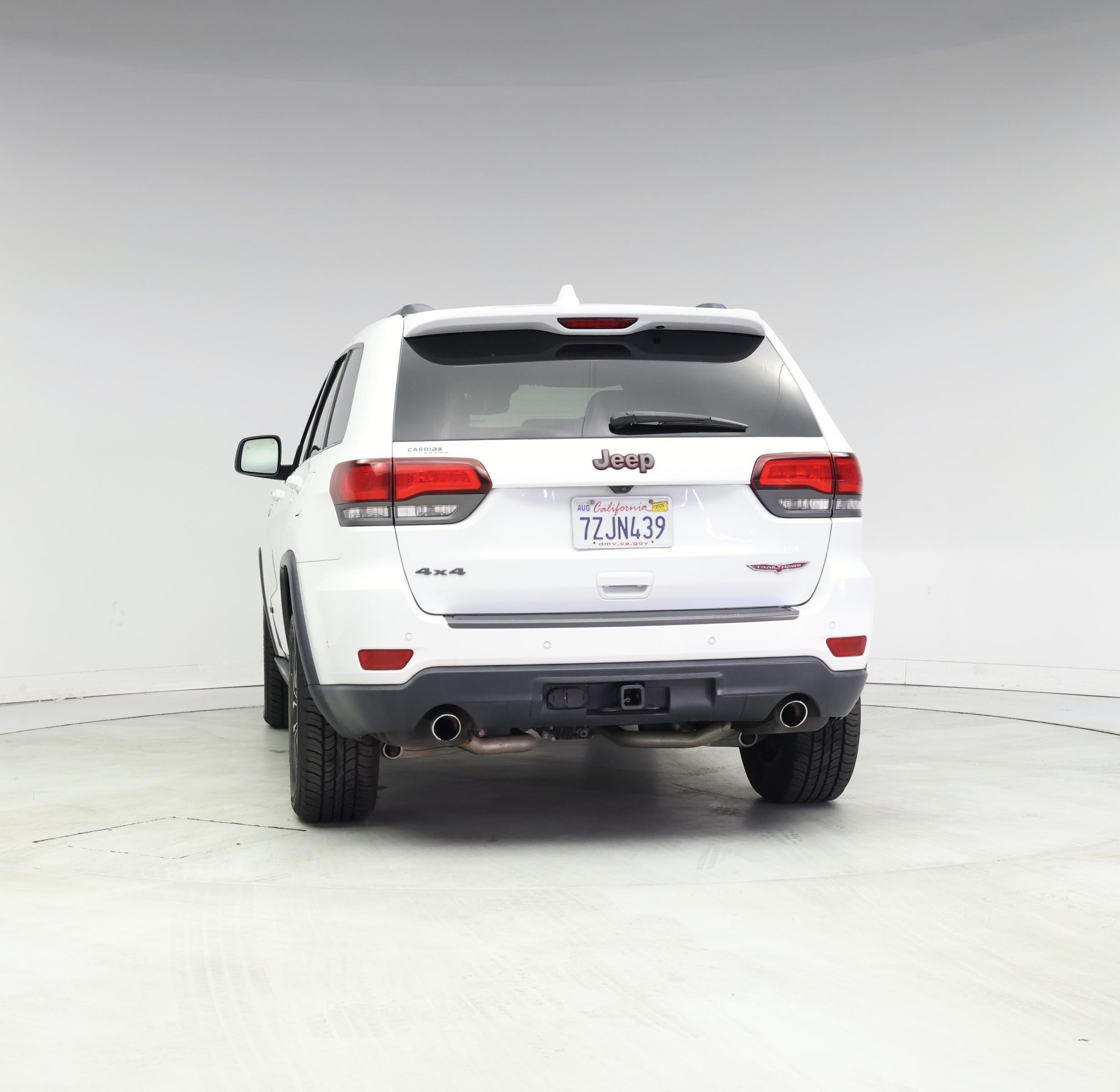 Thumbnail: 2017 Jeep Grand Cherokee - 6