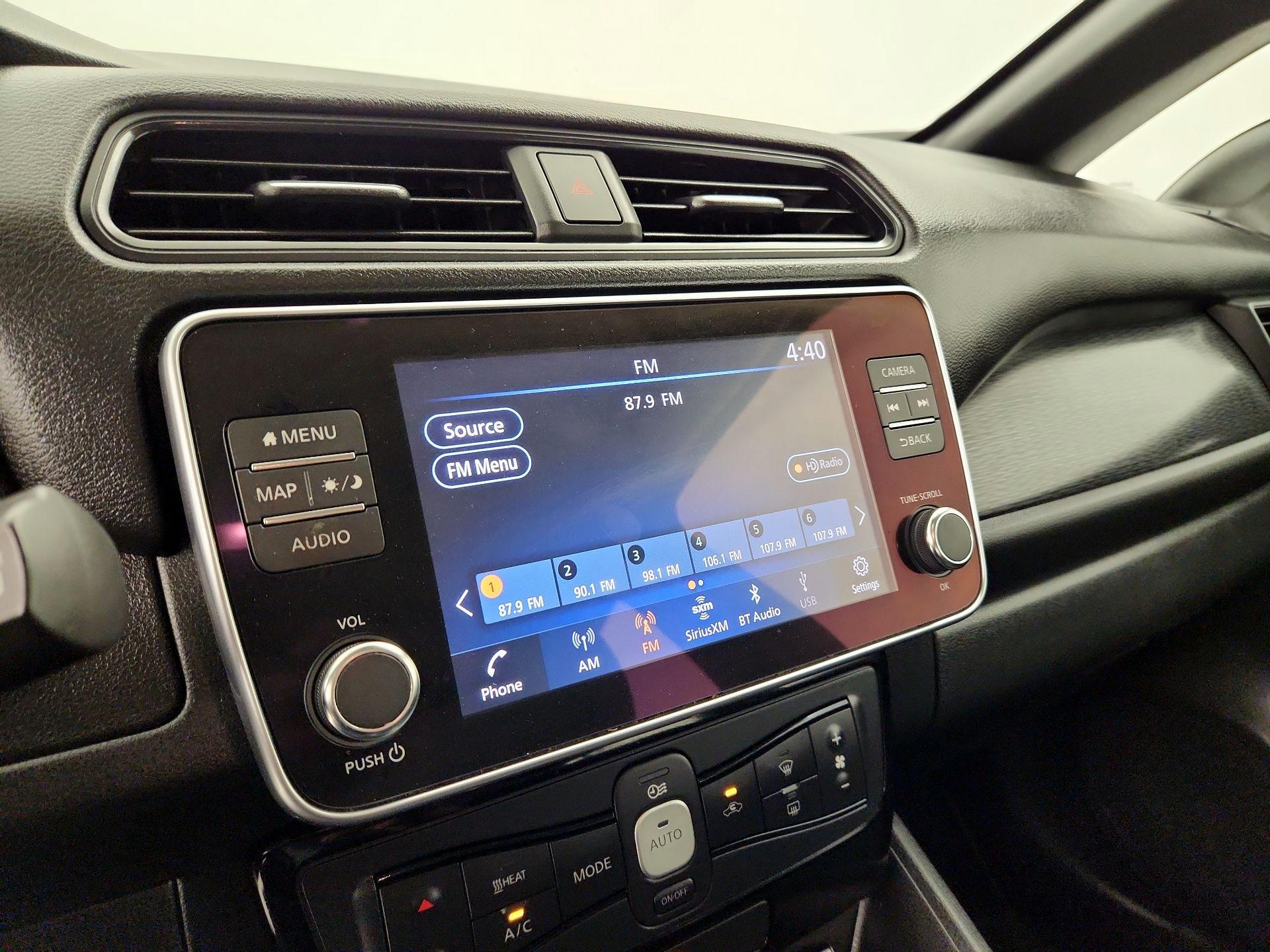 Thumbnail: 2019 Nissan Leaf - 15