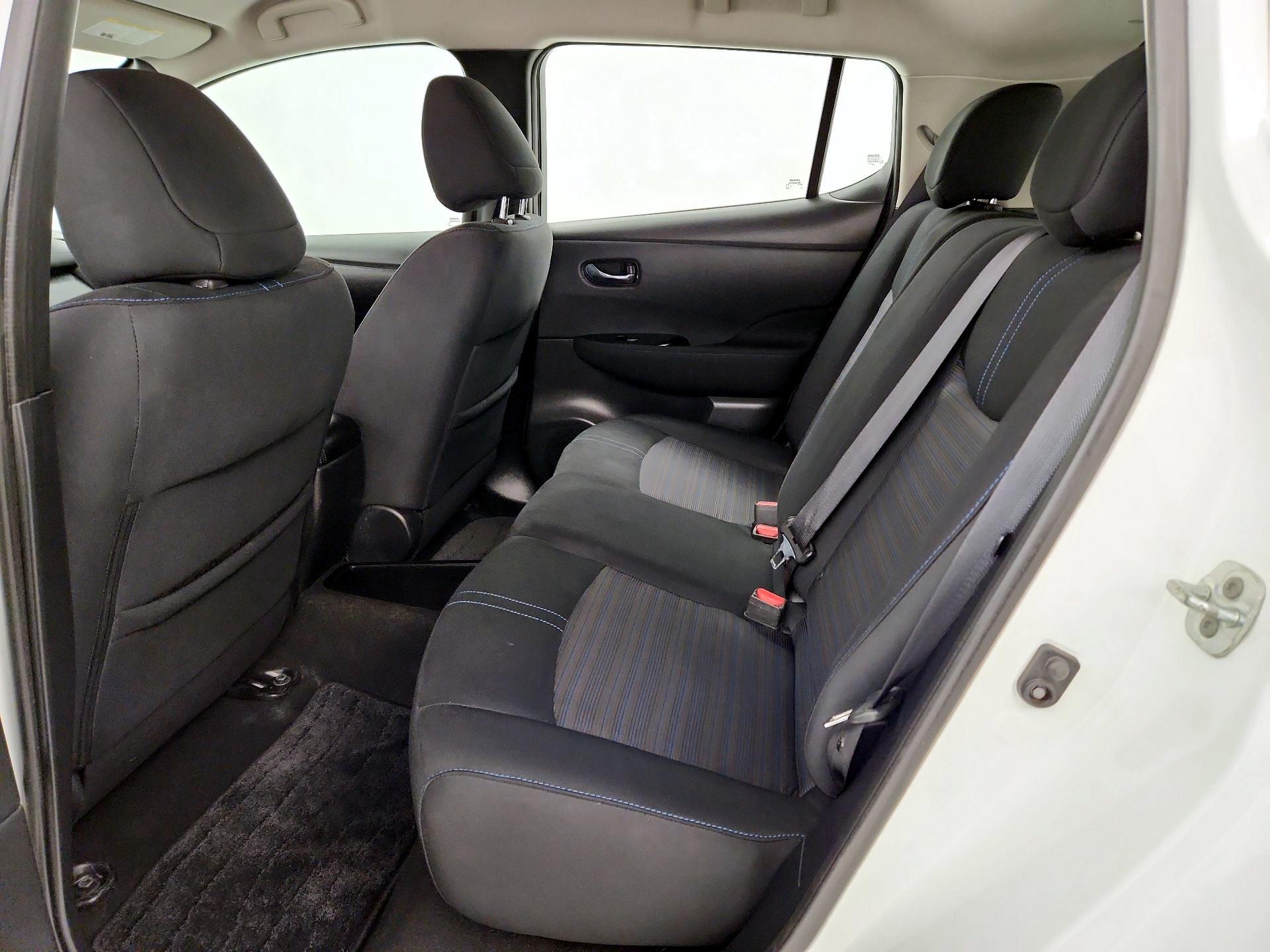 Thumbnail: 2019 Nissan Leaf - 19