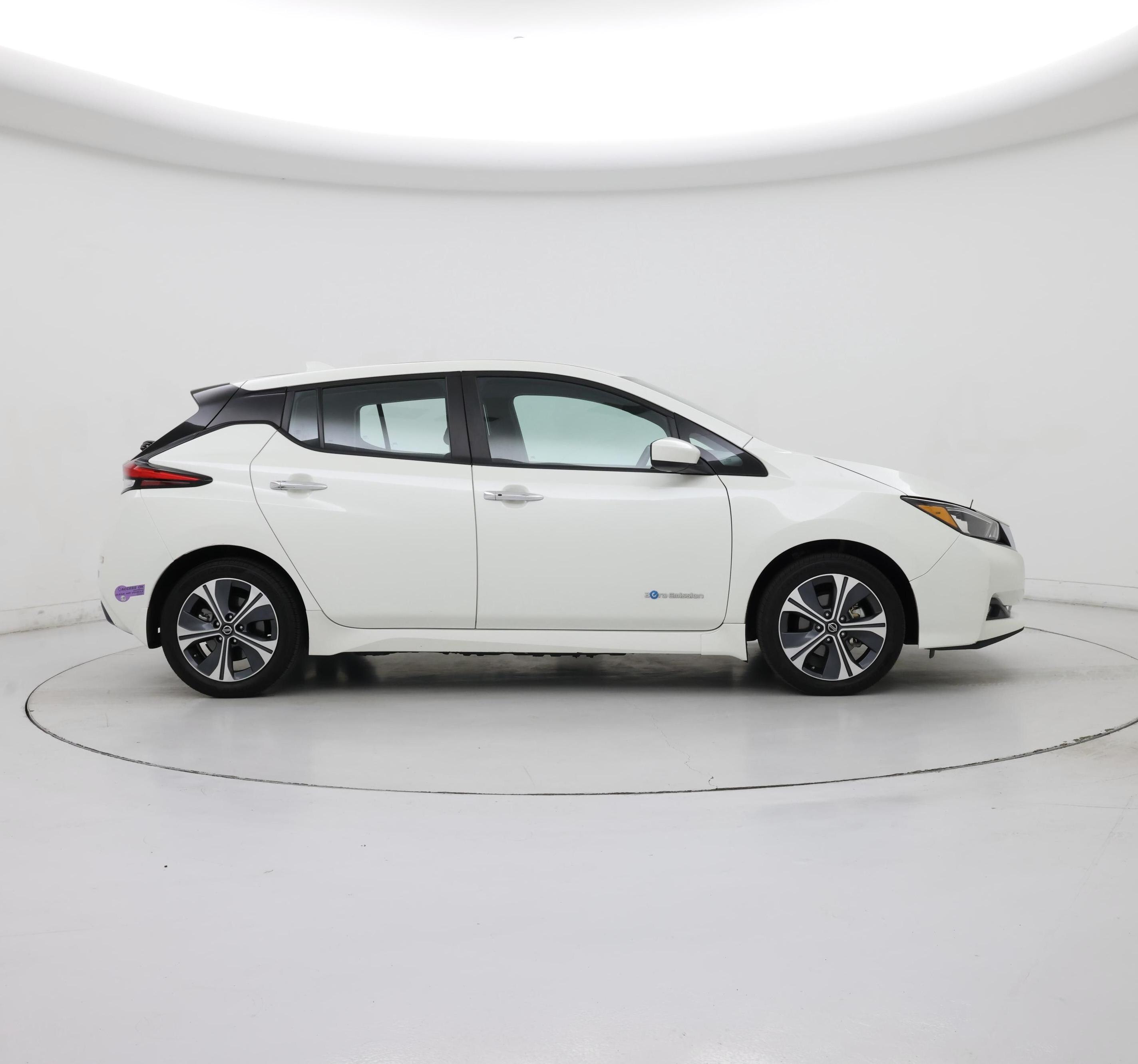 Thumbnail: 2019 Nissan Leaf - 7