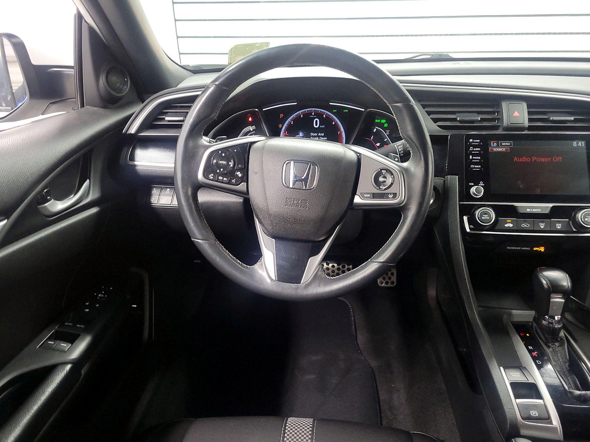 Thumbnail: 2019 Honda Civic - 10
