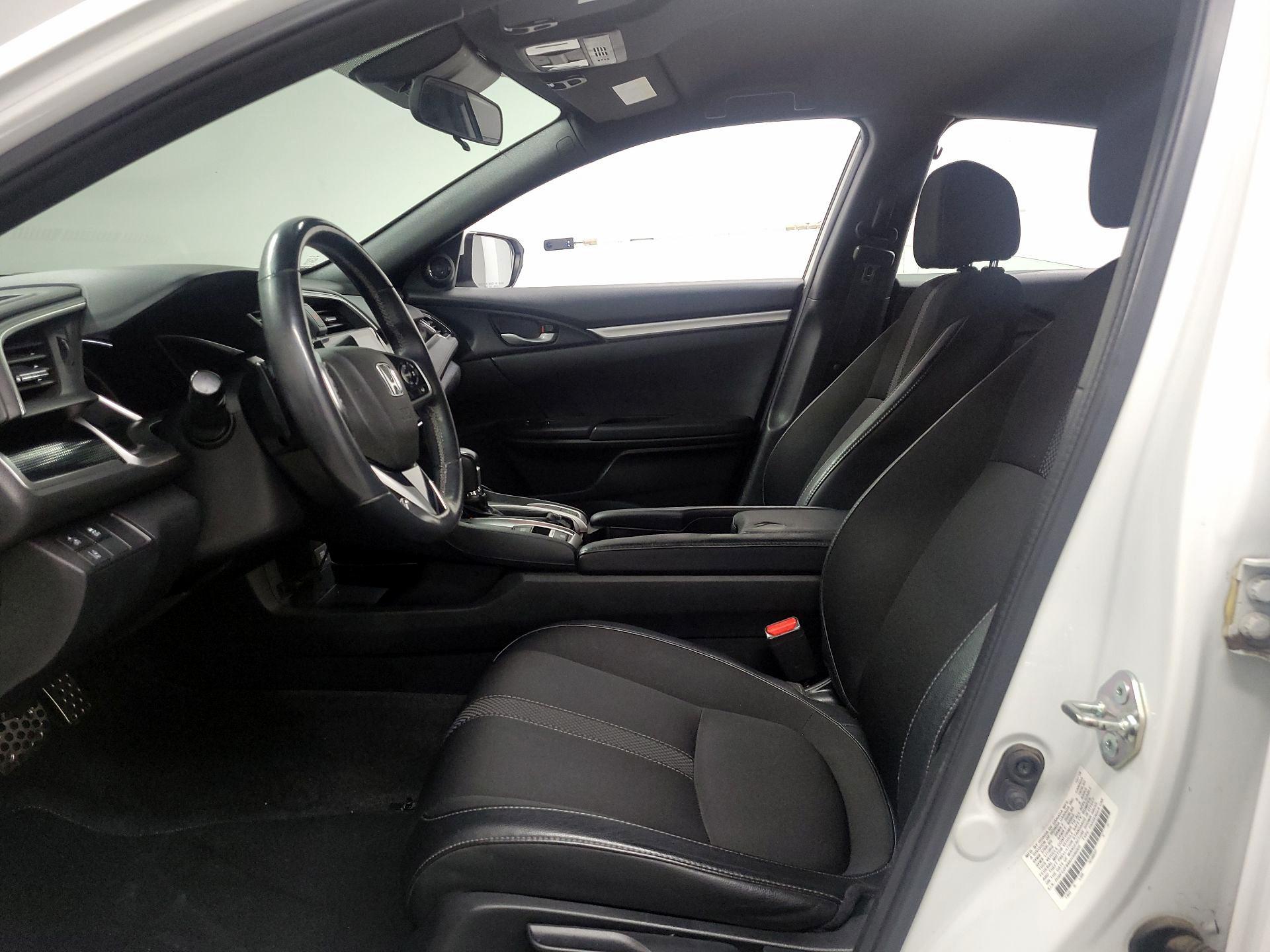 Thumbnail: 2019 Honda Civic - 11