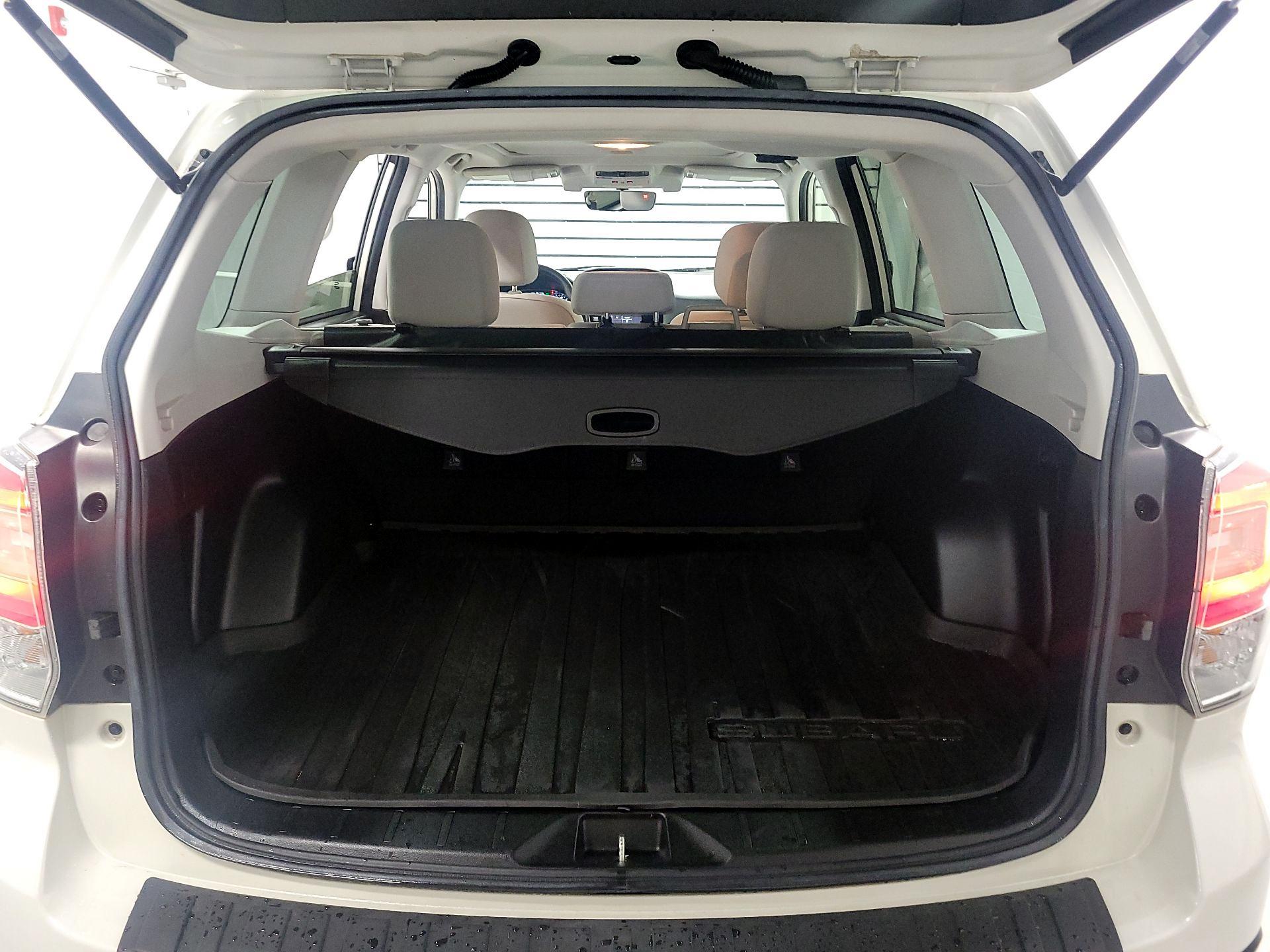 Thumbnail: 2017 Subaru Forester - 18