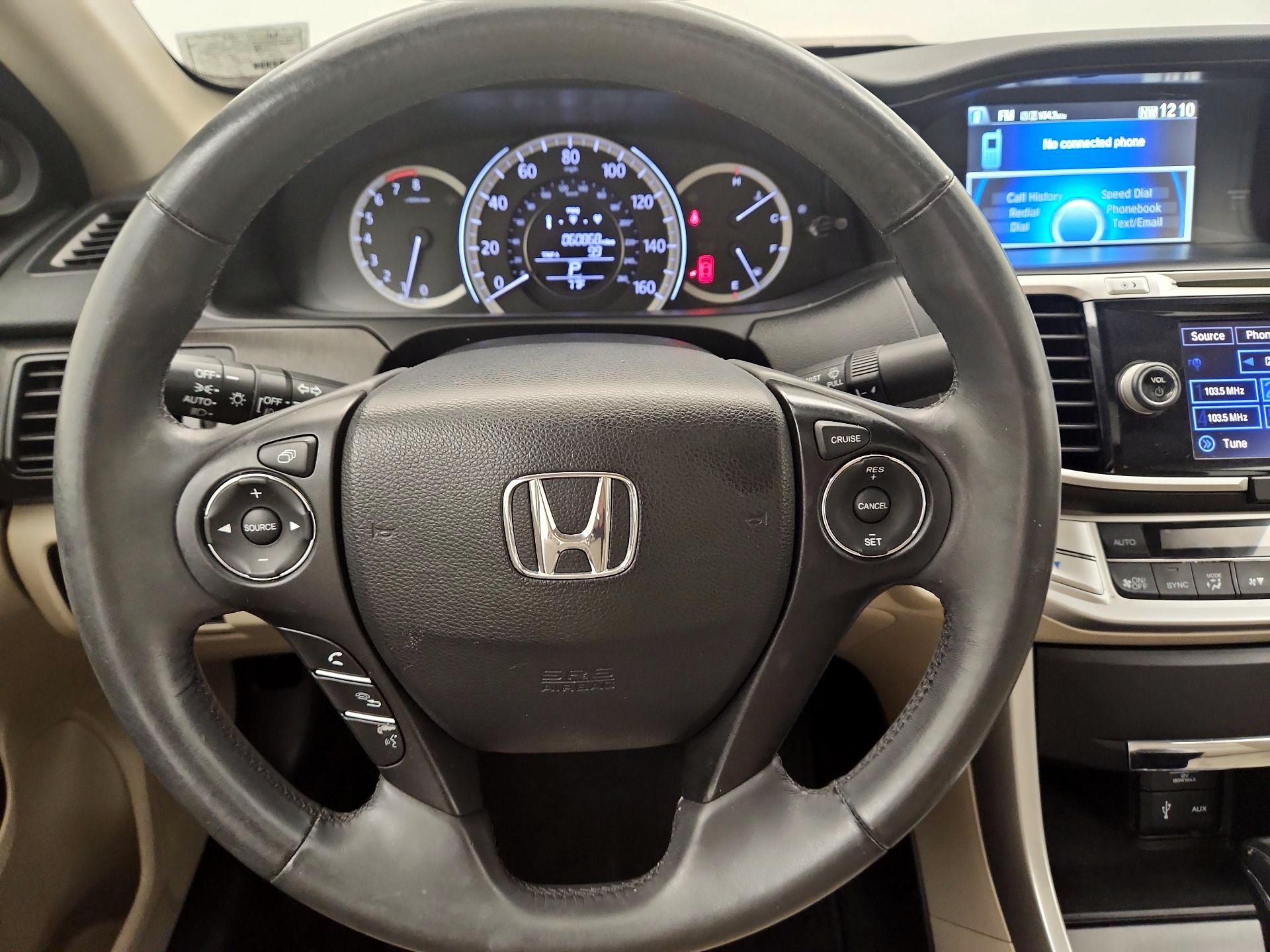 Thumbnail: 2015 Honda Accord - 10