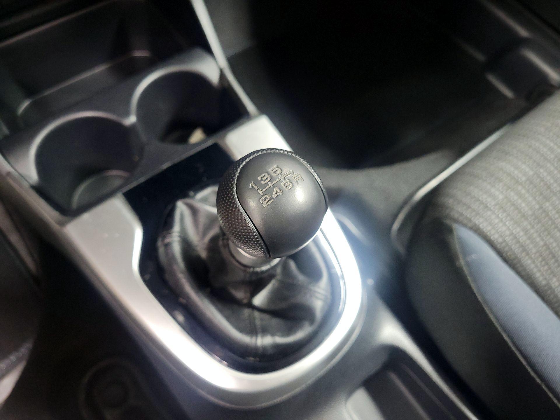 Thumbnail: 2015 Honda Fit - 17