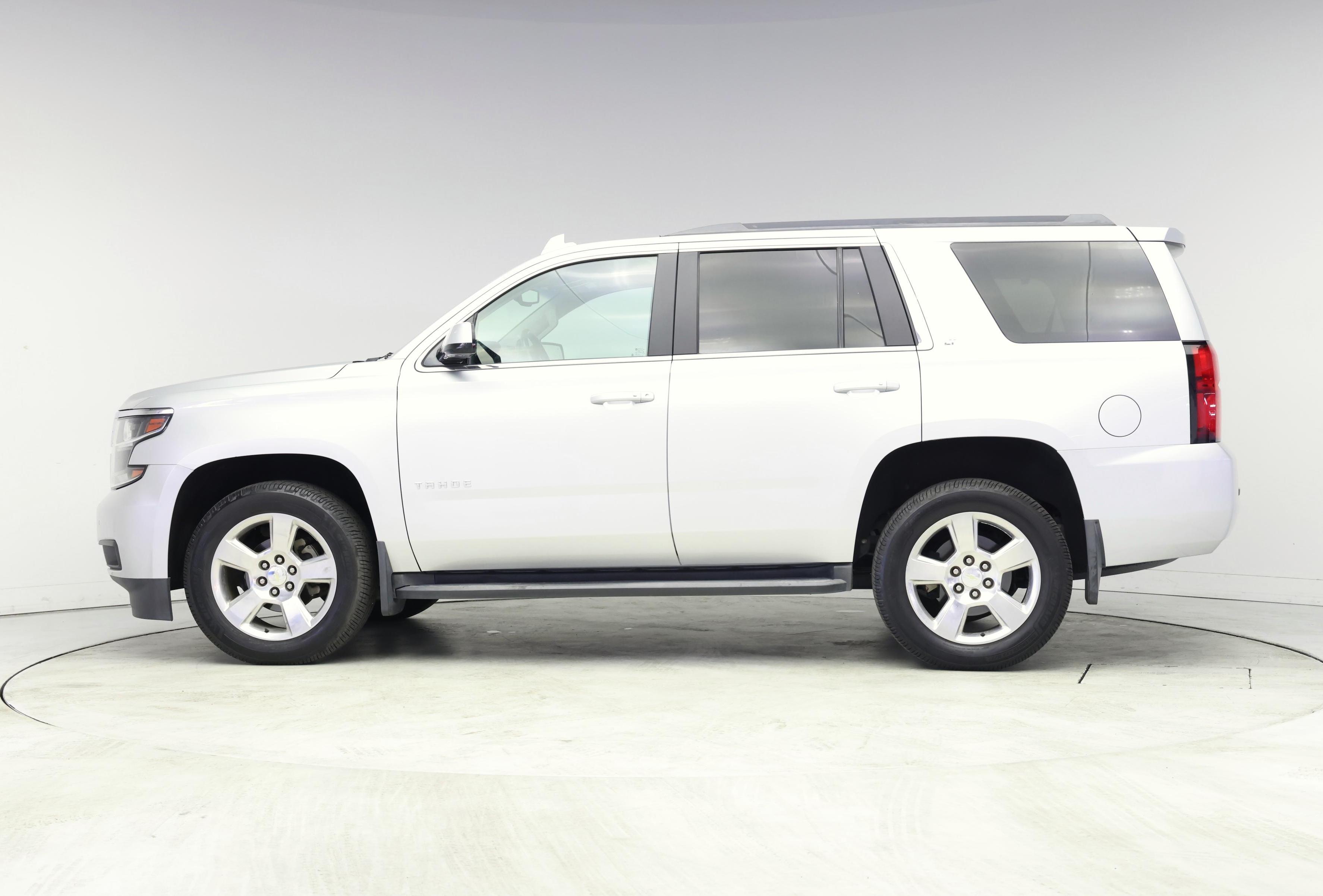 Thumbnail: 2015 Chevrolet Tahoe - 3