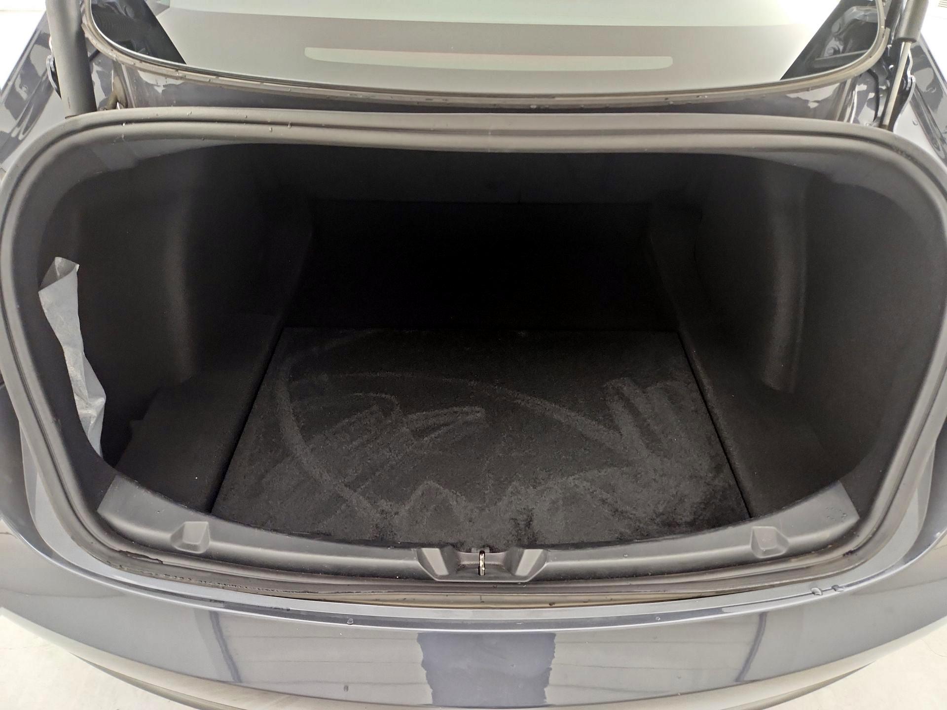 Thumbnail: 2023 Tesla Model 3 - 19