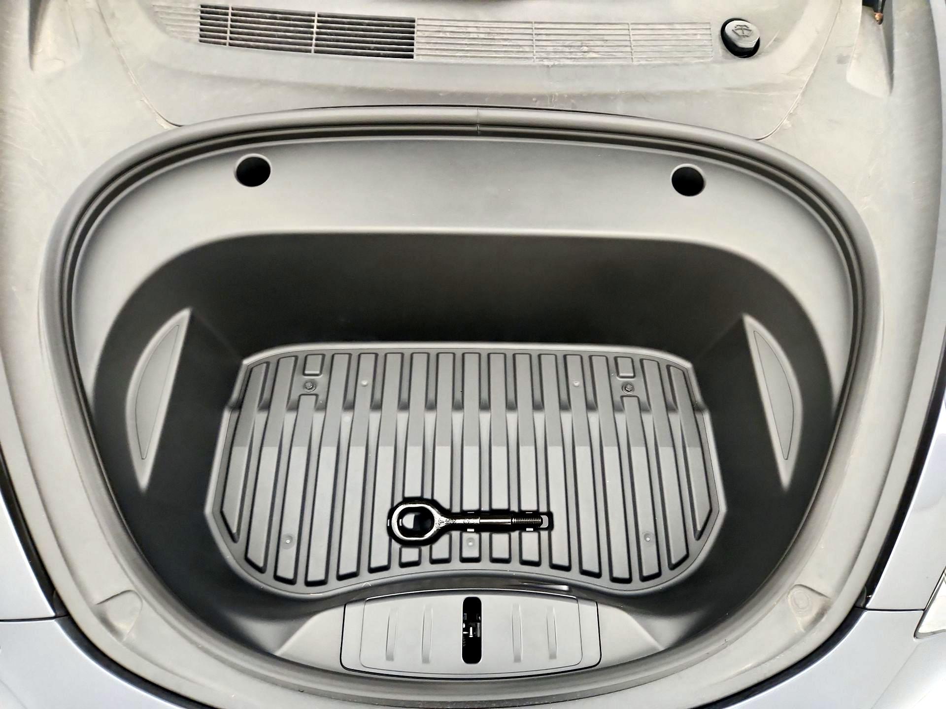 Thumbnail: 2023 Tesla Model 3 - 20