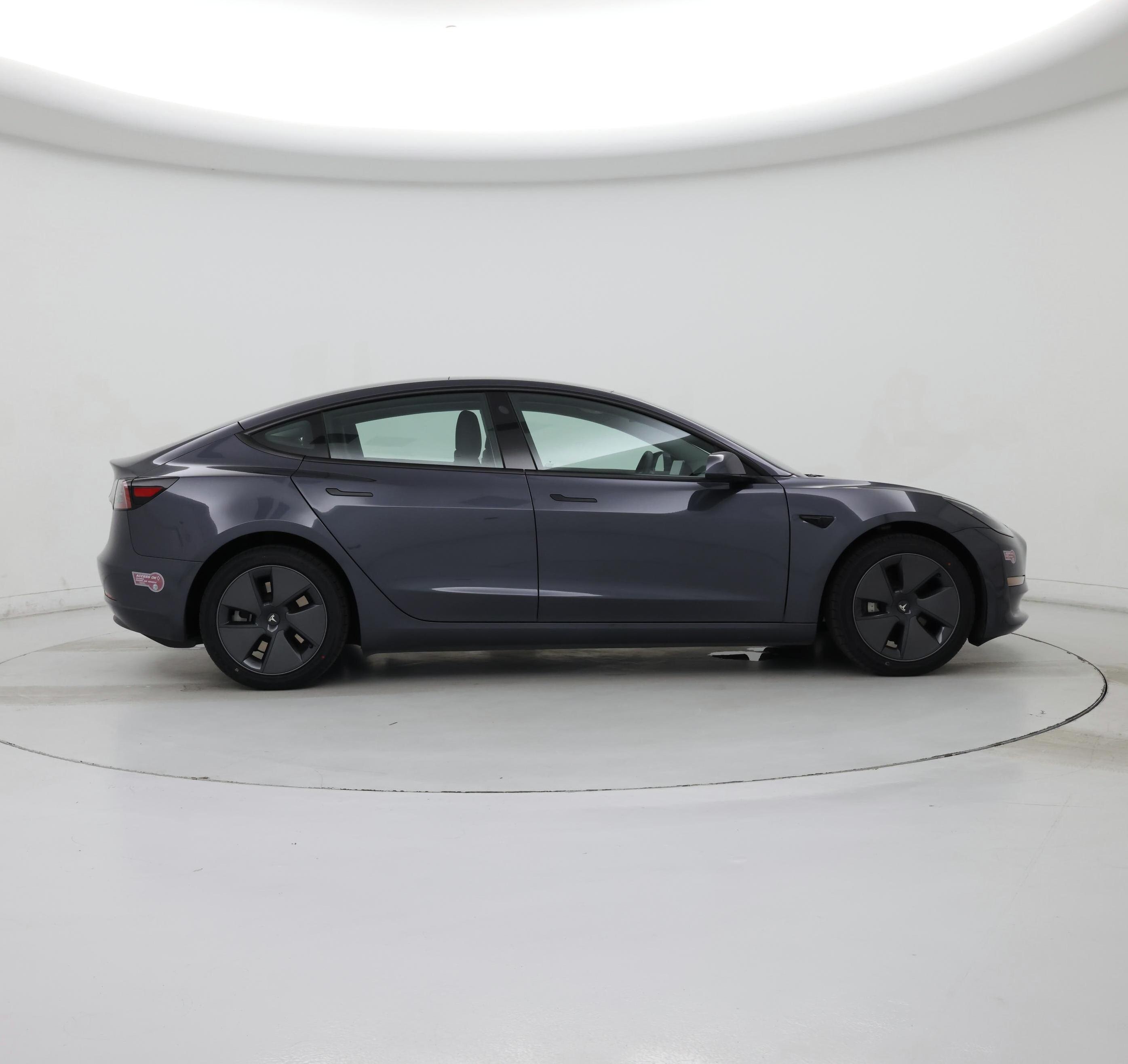 Thumbnail: 2023 Tesla Model 3 - 7