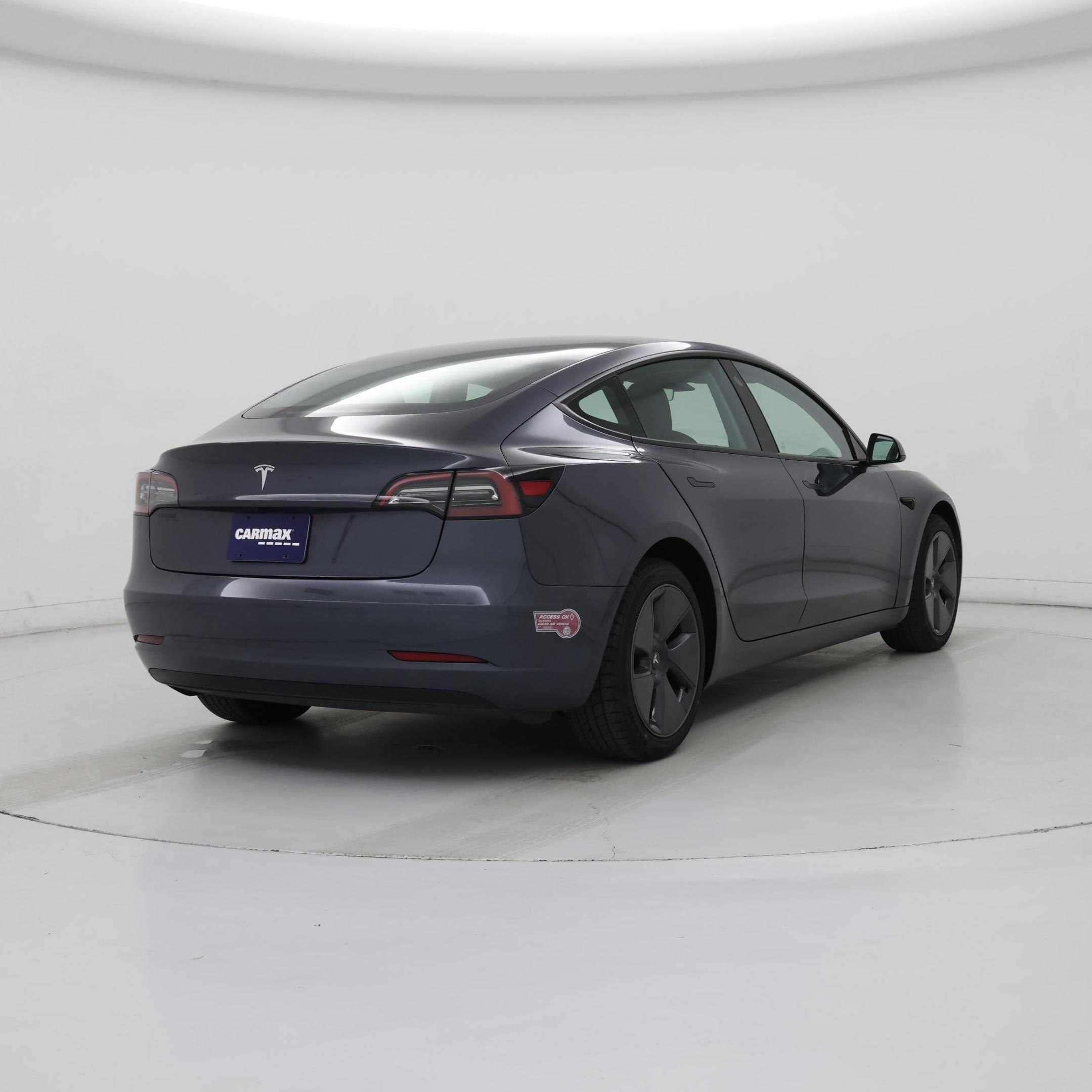 Thumbnail: 2023 Tesla Model 3 - 8