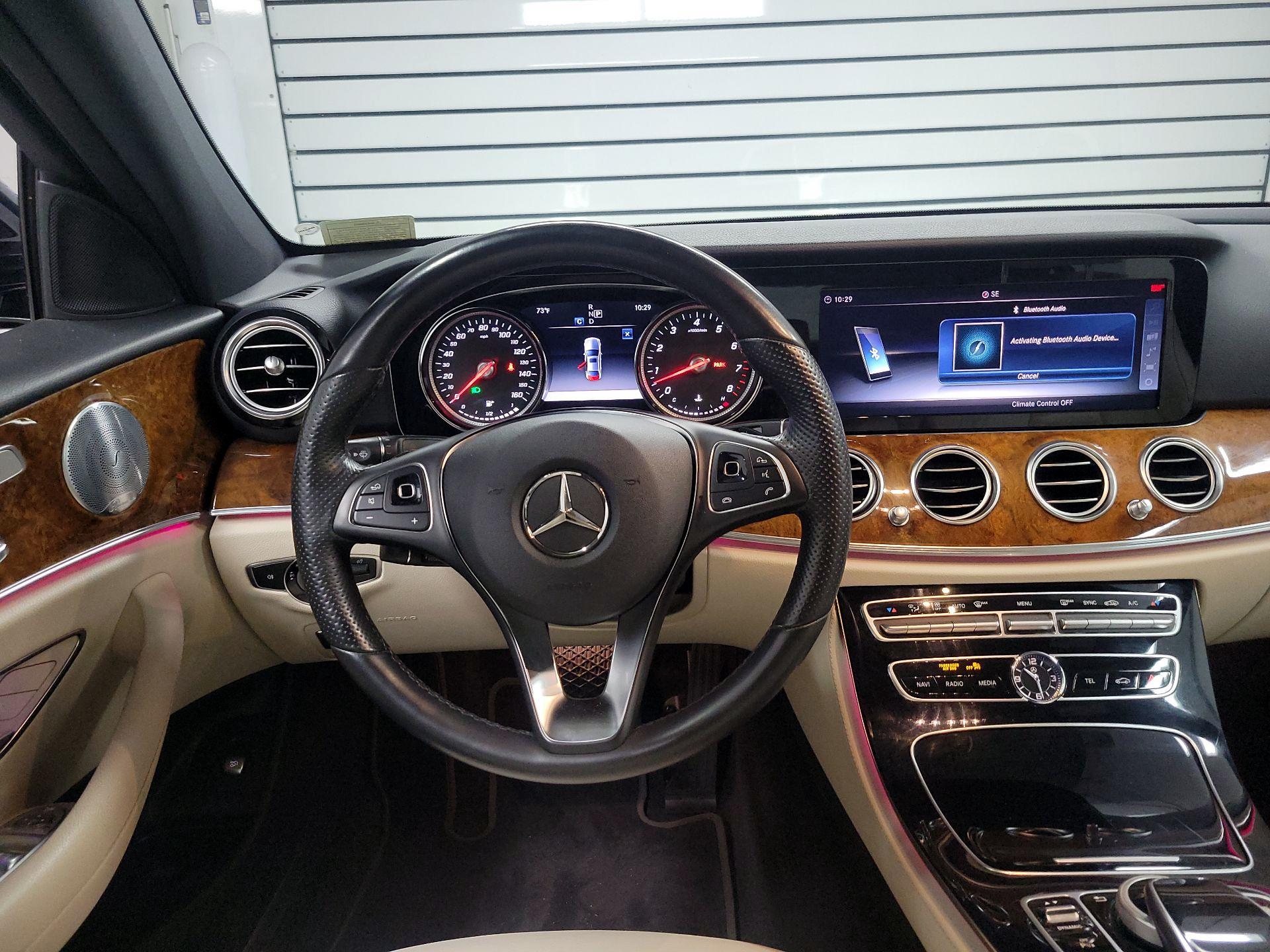 Thumbnail: 2018 Mercedes-Benz E-Class - 10