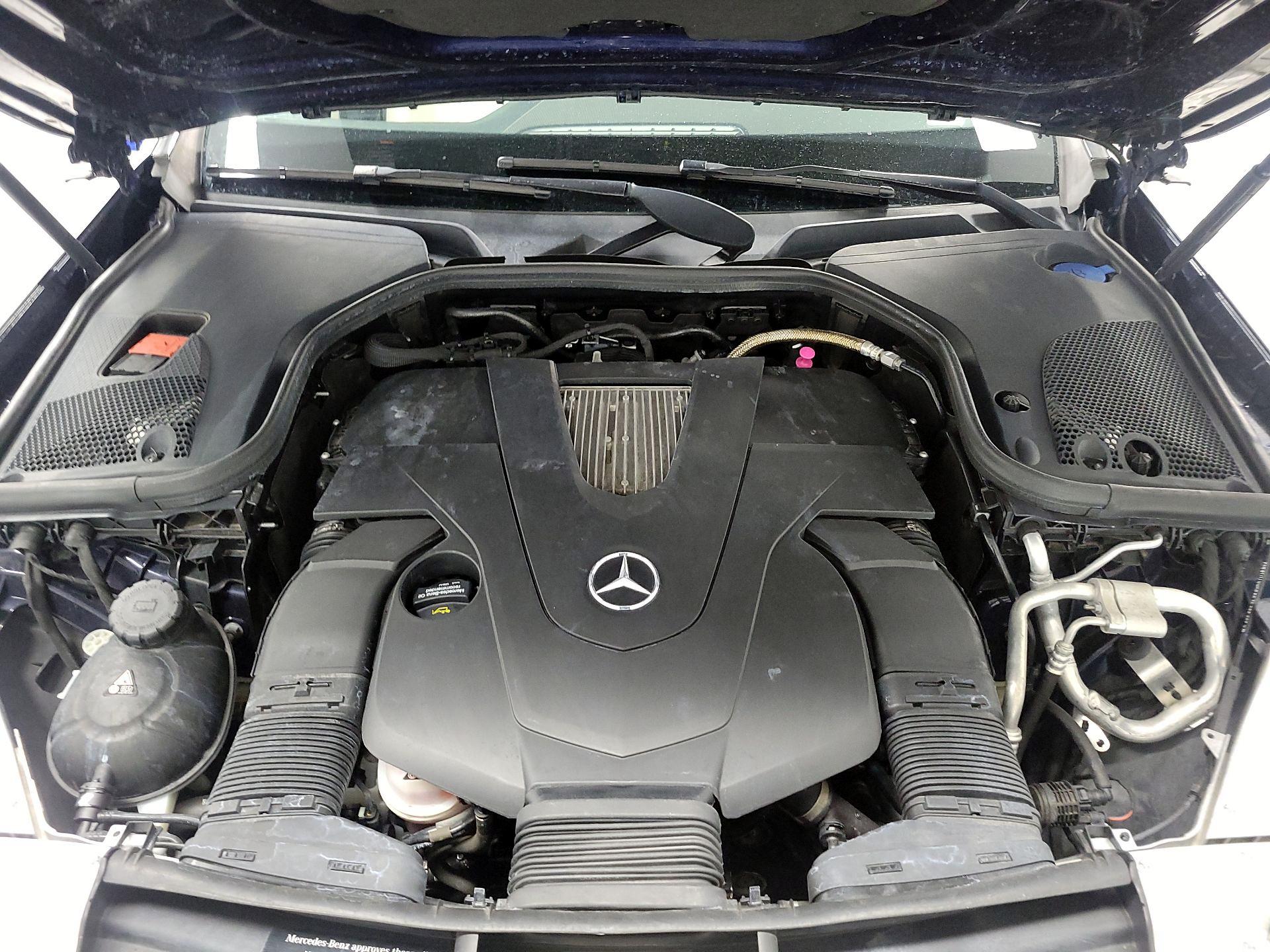 Thumbnail: 2018 Mercedes-Benz E-Class - 19