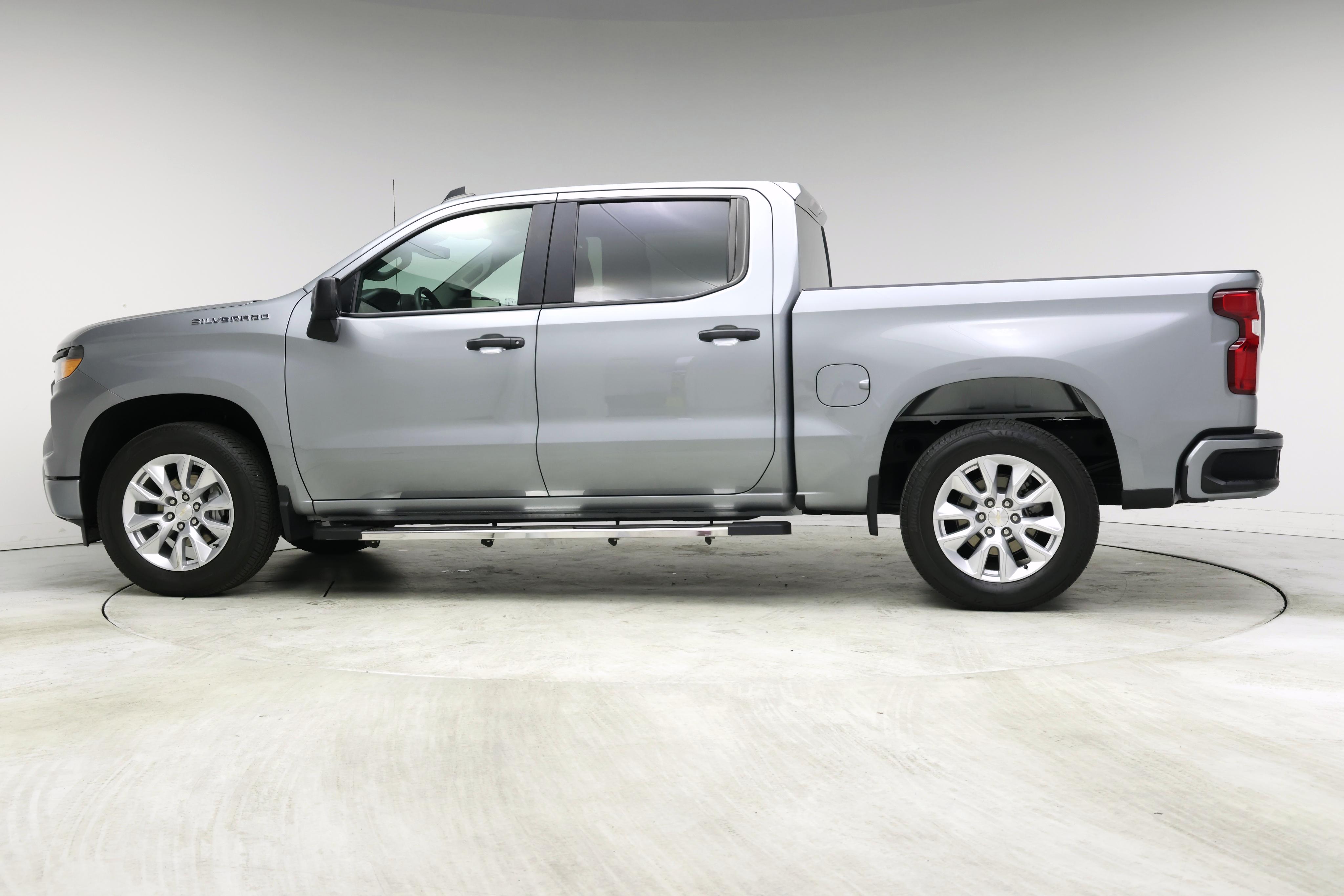 Thumbnail: 2024 Chevrolet Silverado 1500 - 3