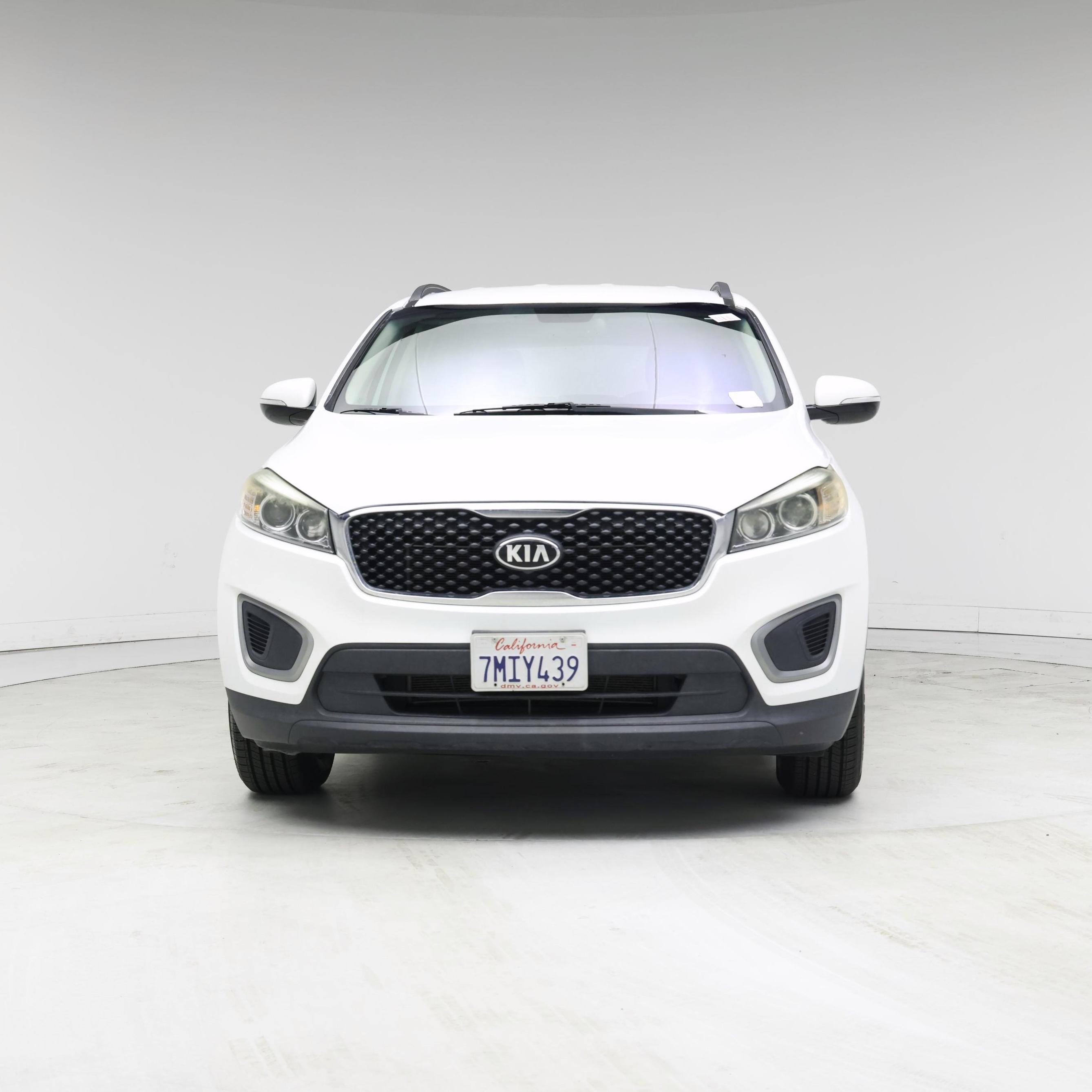 Thumbnail: 2016 Kia Sorento - 5