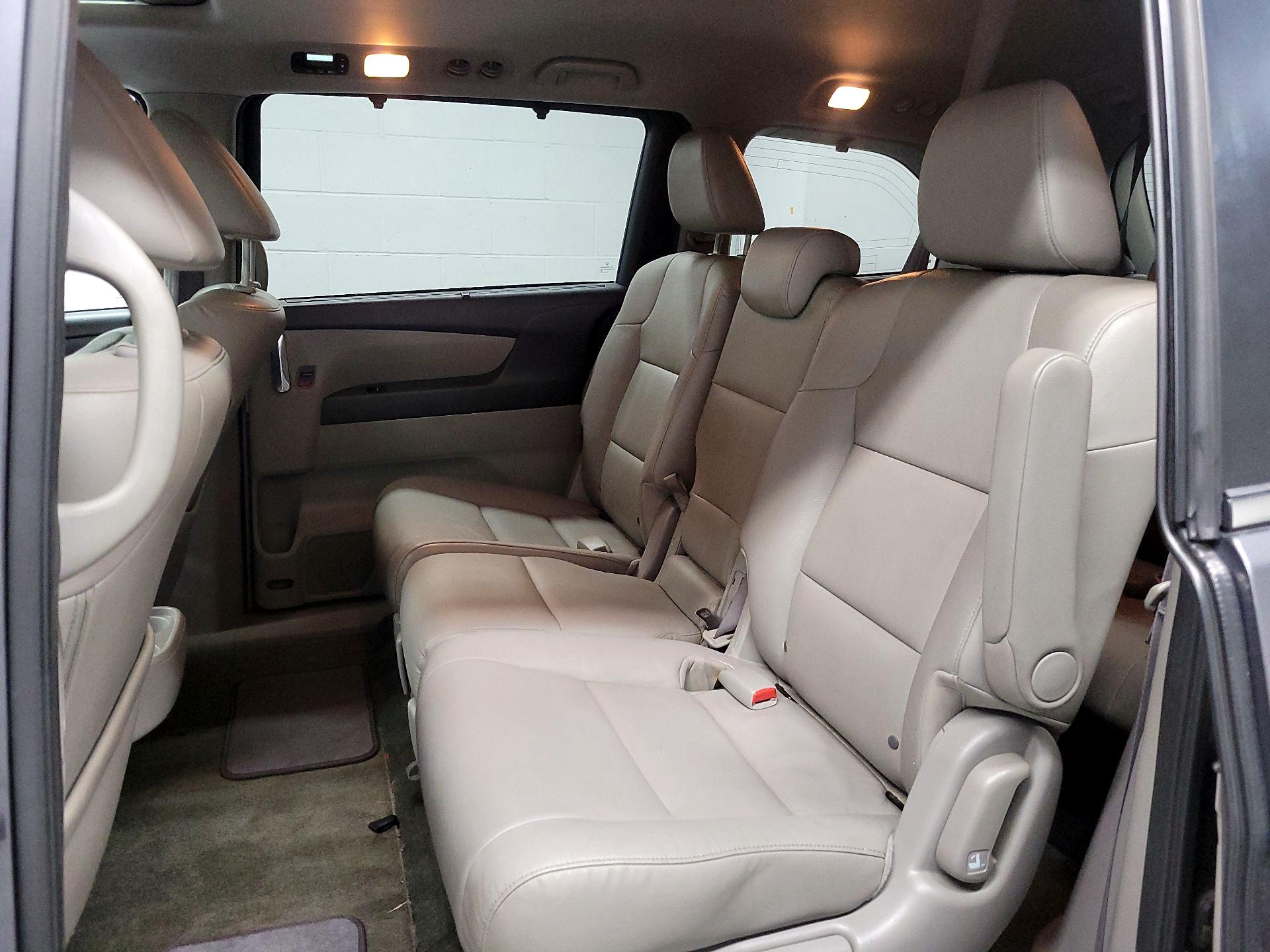 Thumbnail: 2017 Honda Odyssey - 19