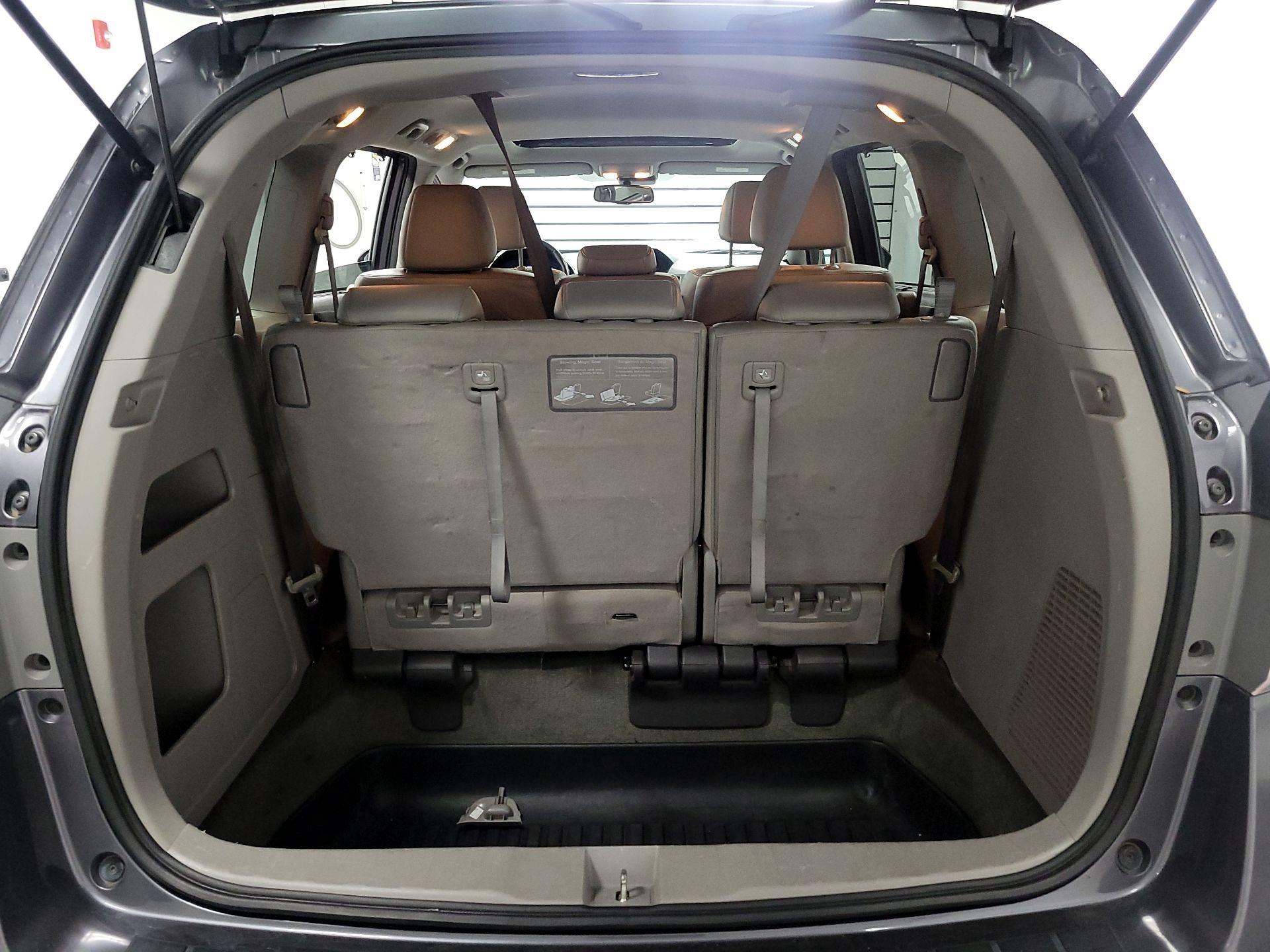 Thumbnail: 2017 Honda Odyssey - 20