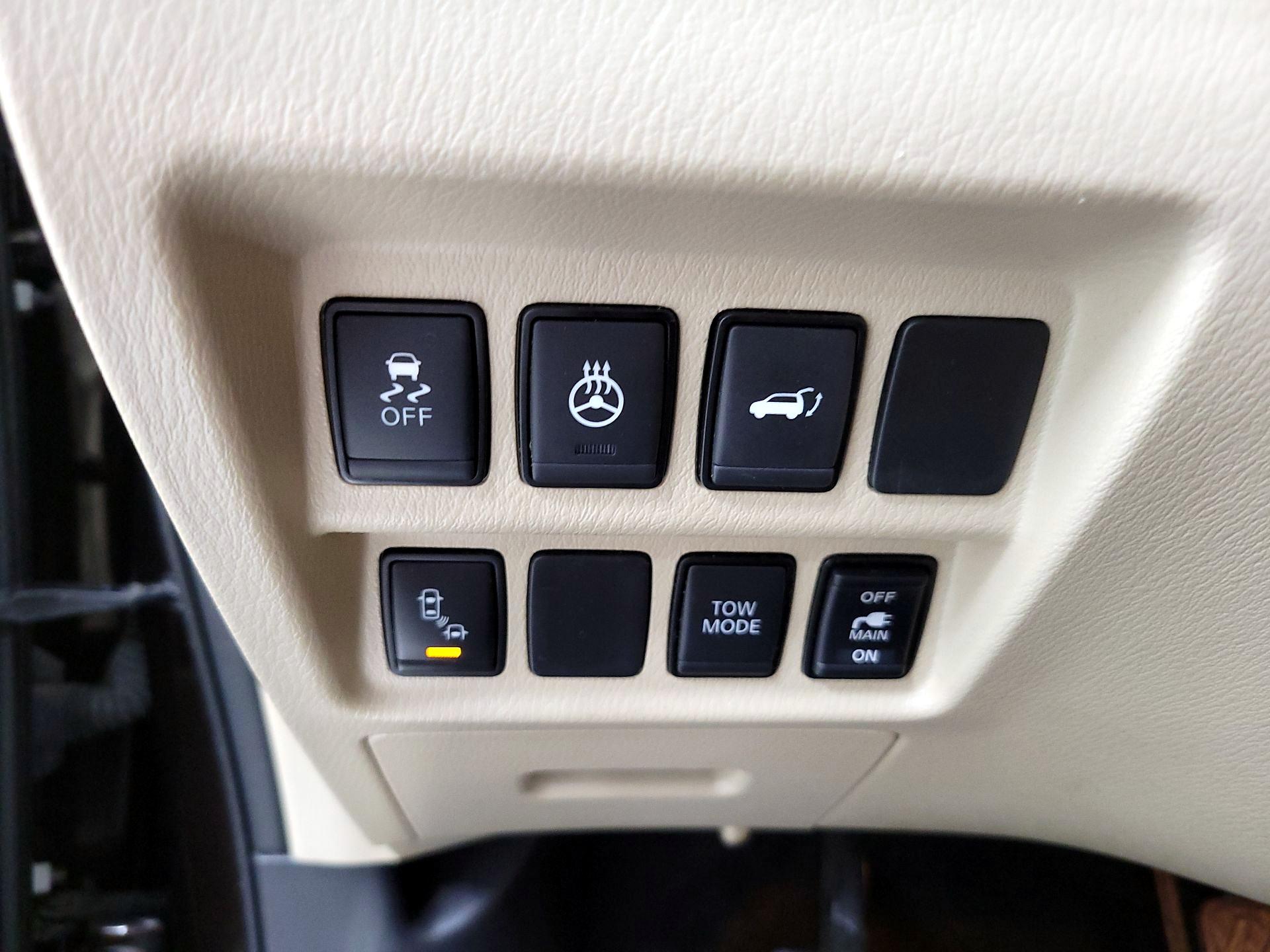 Thumbnail: 2019 Nissan Pathfinder - 13